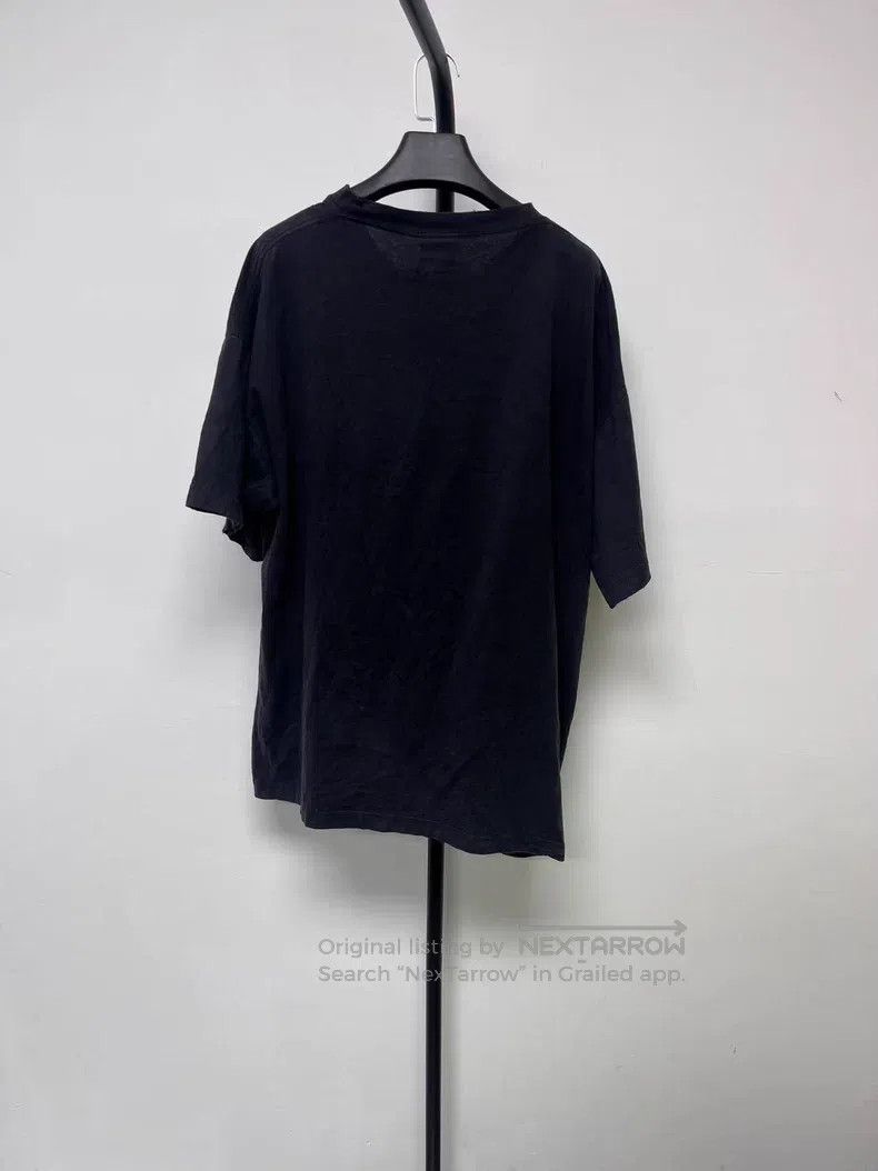 Balenciaga Balenciaga Badge Loose Fit Round Neck Short Sleeve T-Shirt Size US L / EU 52-54 / 3 - 2 Thumbnail