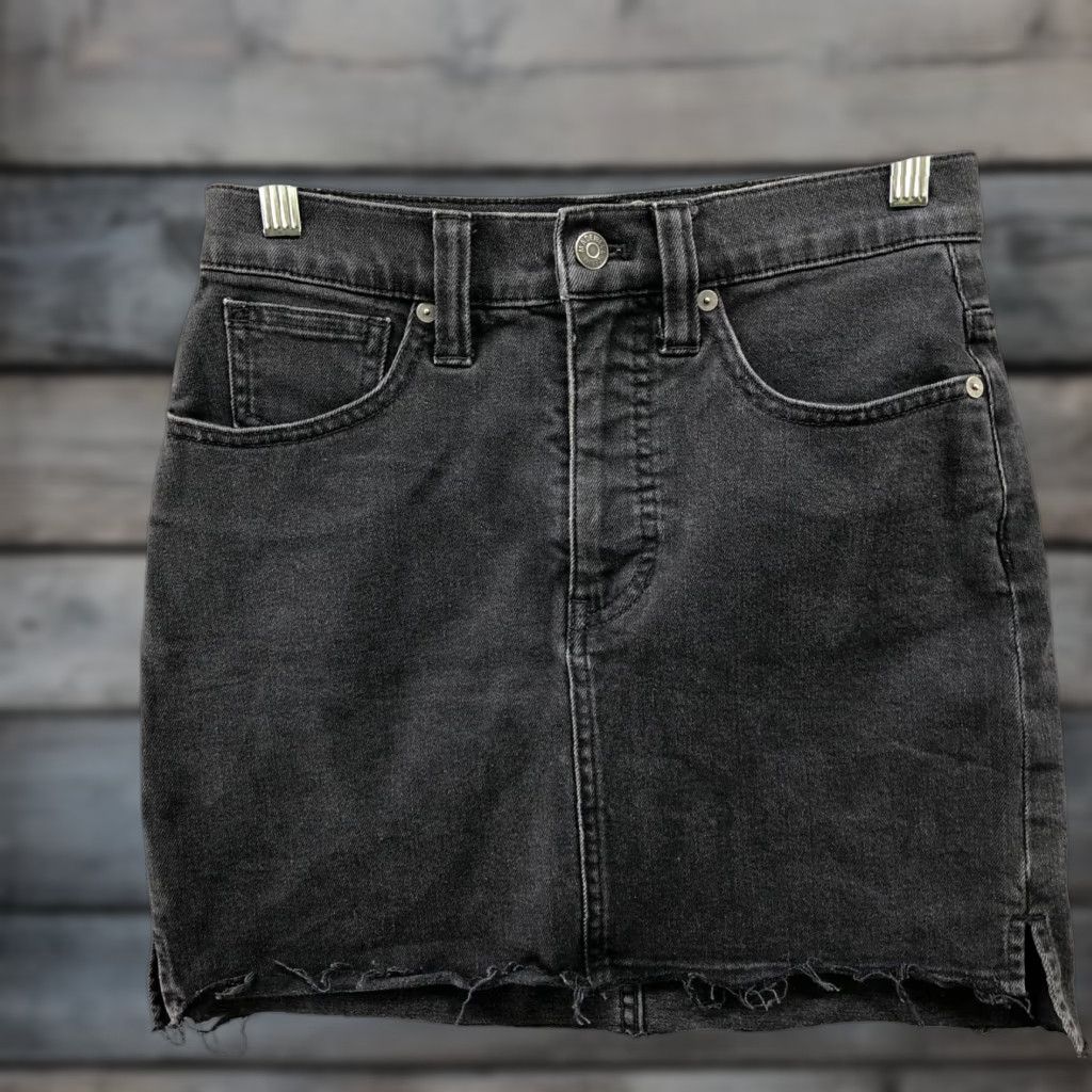 Madewell Madewell Denim Mini Skirt Black 25 High Rise Pockets Casual Womens 25 Clothing Shorts Skirt Size 42" / US 20 - 1 Thumbnail