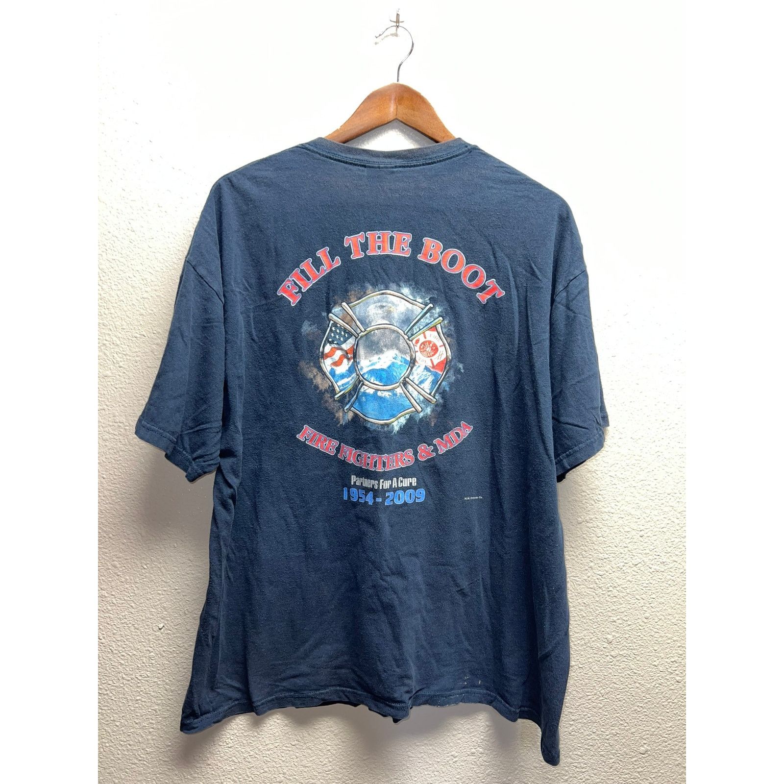 Gildan Fill The Boot Firefighter Shirt Fire Fighers & MDA Tee XL Size US XL / EU 56 / 4 - 5 Thumbnail