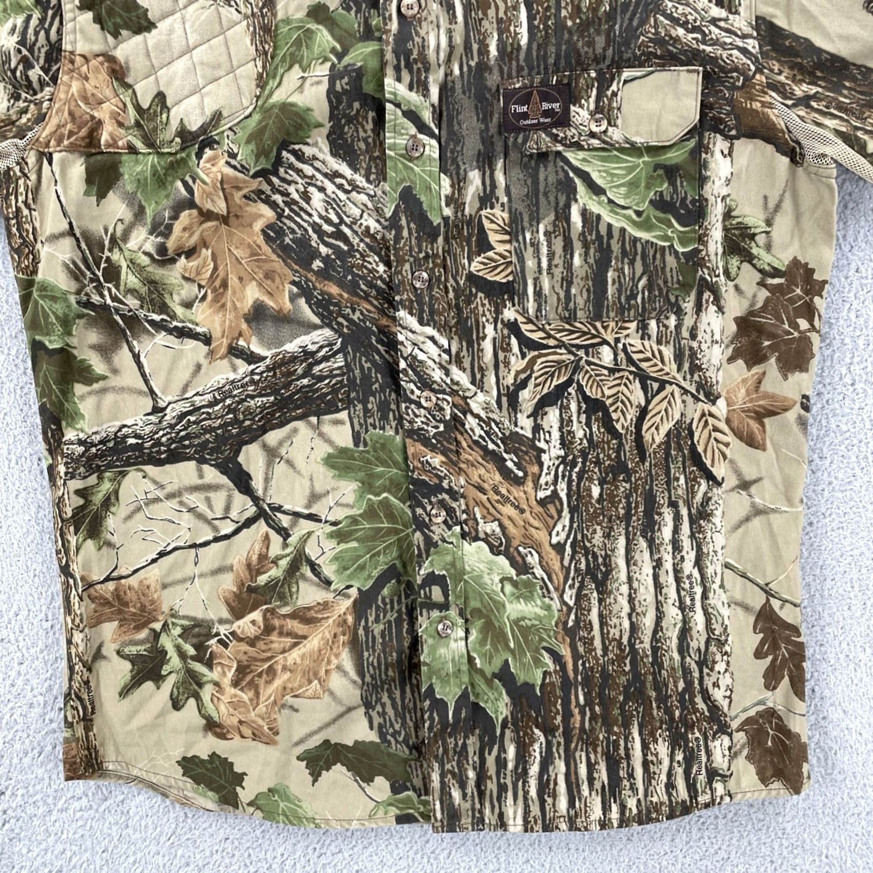 Vintage VINTAGE Flint River Outdoor Wear Men’s L Camouflage Hunting Button Up Shirt USA Made Size US L / EU 52-54 / 3 - 4 Thumbnail
