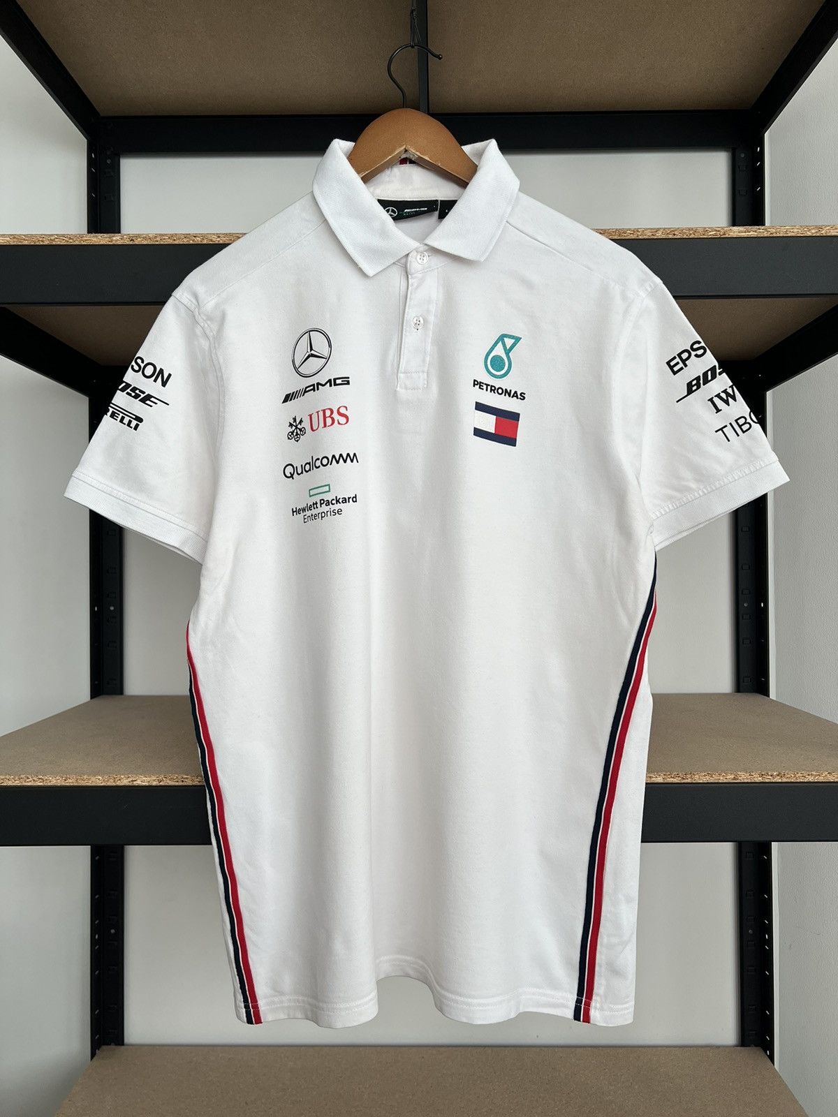 Mercedes-Benz Mercedes Benz AMG Tommy Hilfiger F1 Formula 1 Polo T-shirt Size US L / EU 52-54 / 3 - 1 Thumbnail