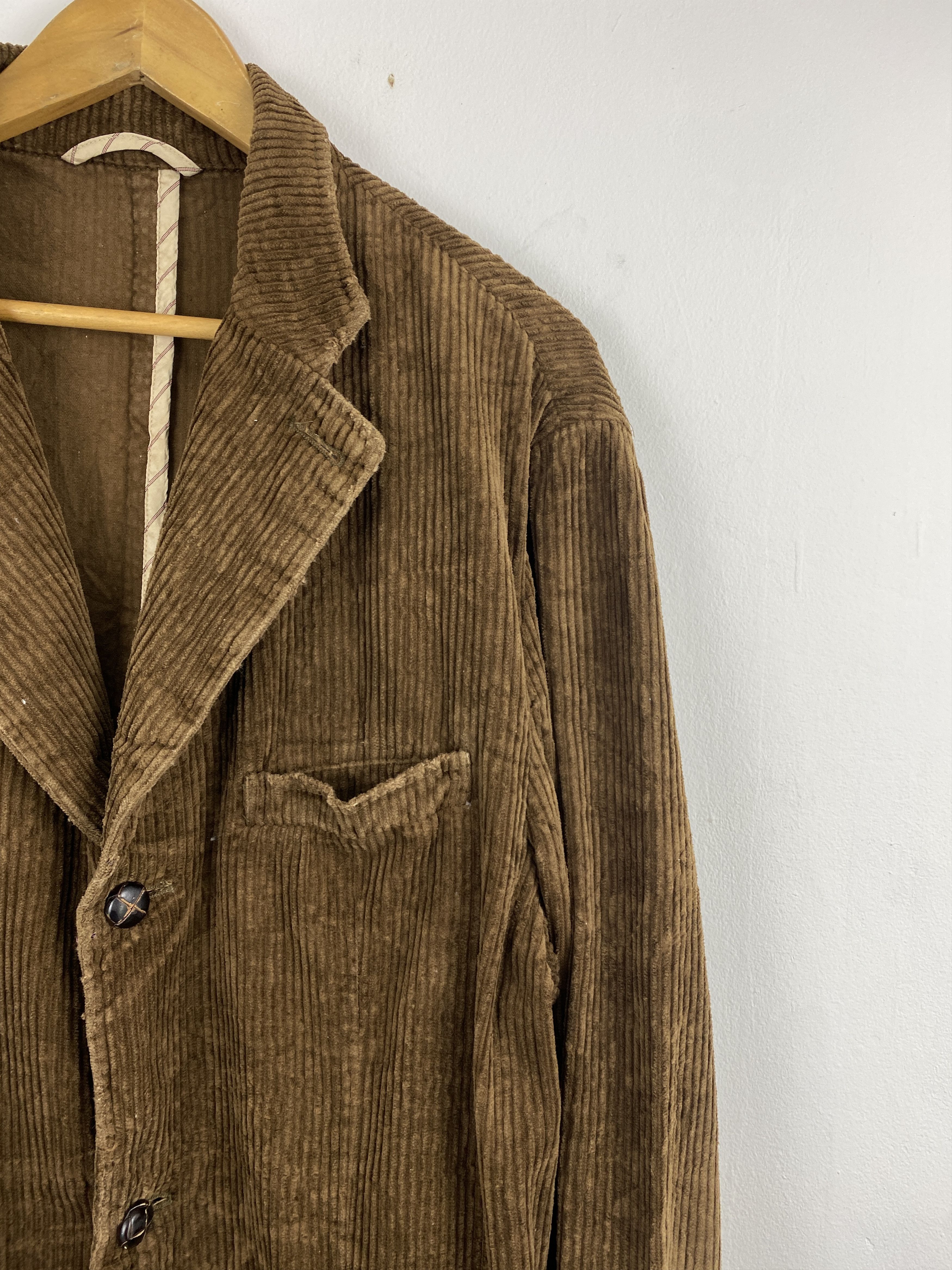 Abercrombie & Fitch Vintage Abercrombie & Fitch Corduroy Jacket J2023 Size US XL / EU 56 / 4 - 8 Thumbnail