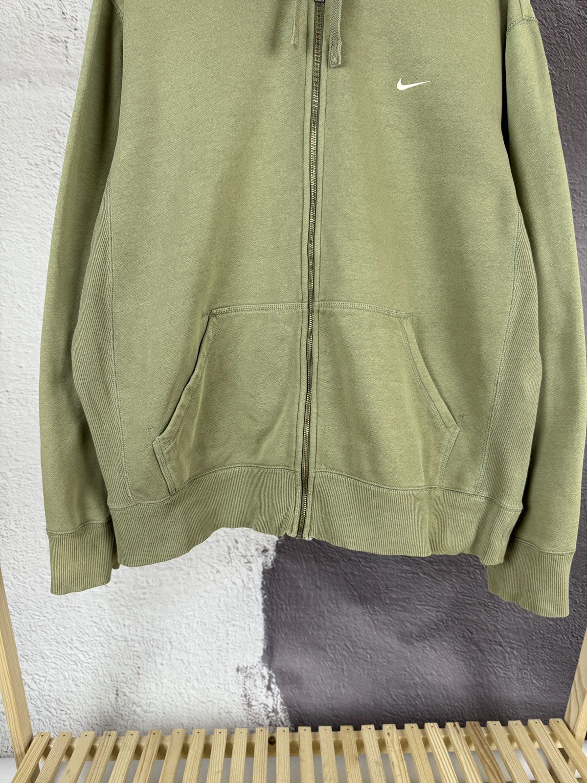 Nike × Vintage Nike vintage Y2K khaki green small logo hoodie swoosh drill Size US XL / EU 56 / 4 - 9 Thumbnail