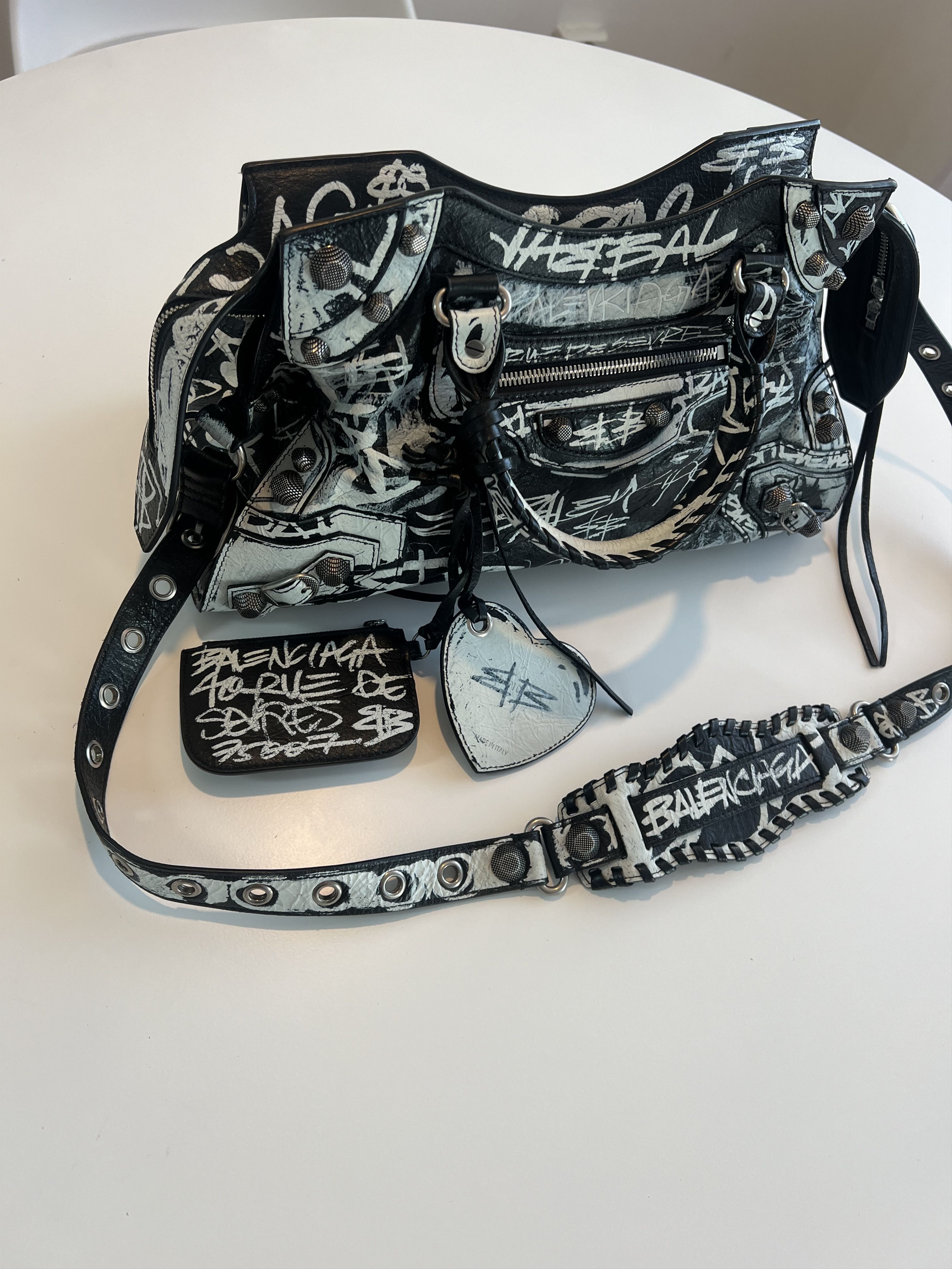 Balenciaga Neo Cagole City leather crossbody bag Size ONE SIZE - 12 Thumbnail