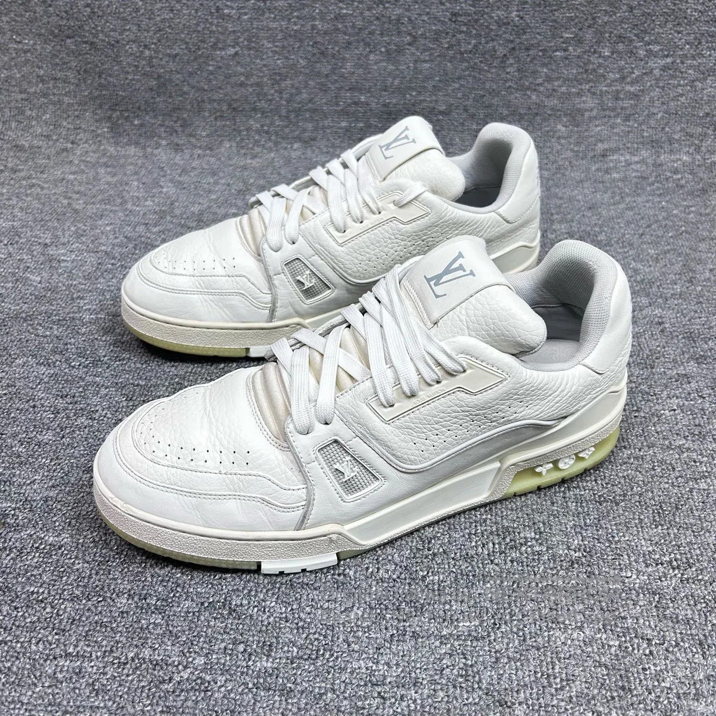 Louis Vuitton Louis Vuitton Casual sneakers| Size US 9 / EU 42 - 1 Thumbnail