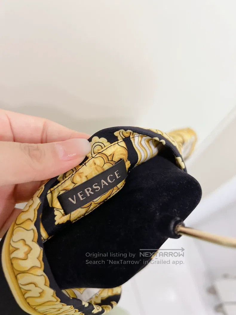 Versace Versace Black gold baroque mulberry silk shirt top Size US M / EU 48-50 / 2 - 7 Thumbnail