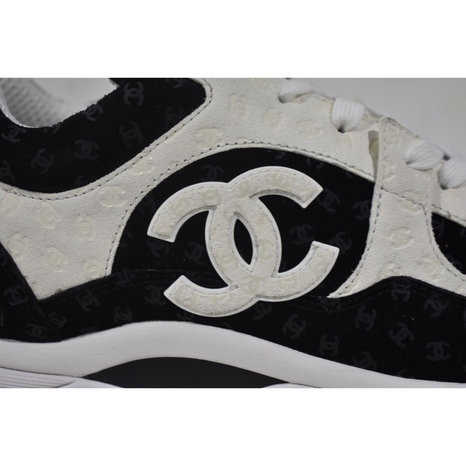 Chanel Chanel 22A Logo Low Top Lace Up Trainer Sneaker 45 12 Size US 12 / EU 45 - 3 Thumbnail