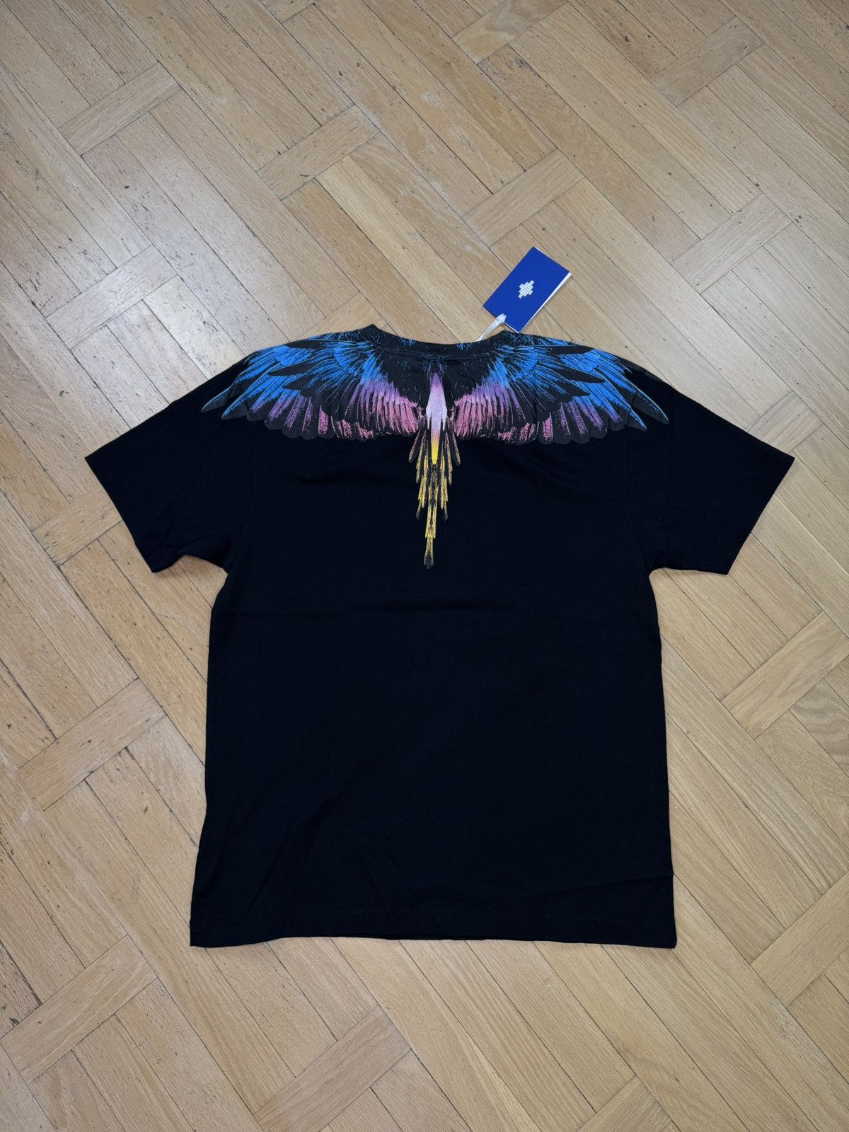 Marcelo Burlon MARCELO BURLON WING BLUE PINK BLACK TEE Size US L / EU 52-54 / 3 - 2 Thumbnail