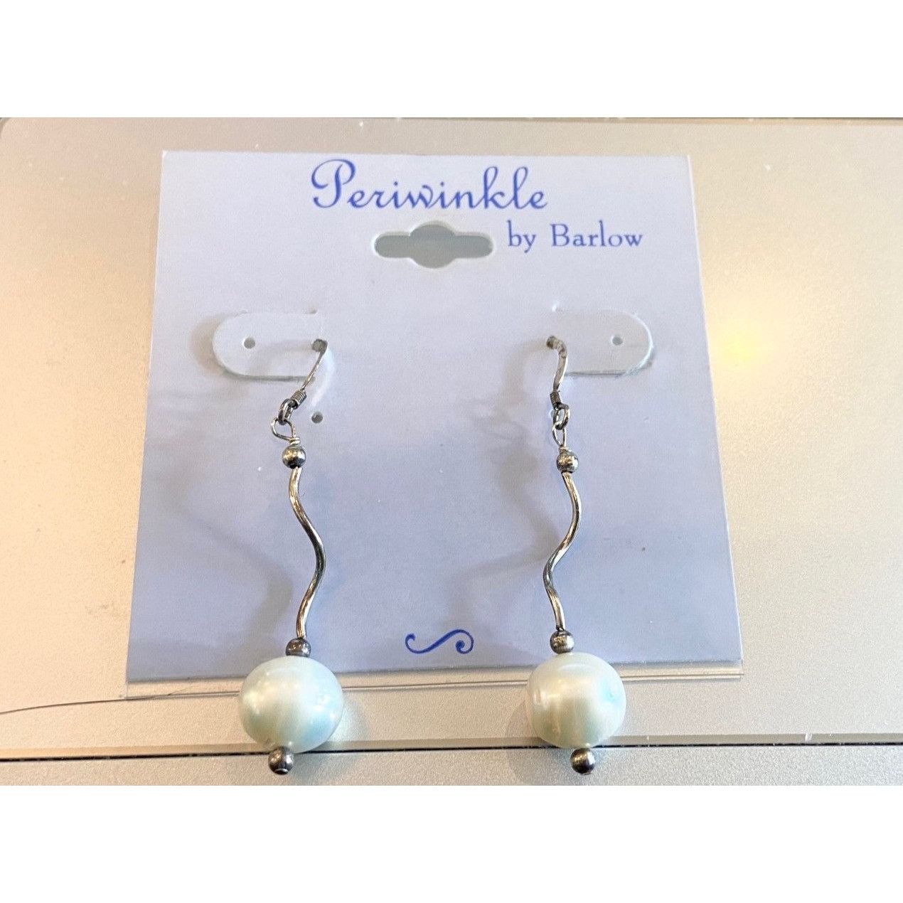 Other Periwinkle by Barlow White Faux Pearl & Silver Tone Wavy Dan Size ONE SIZE - 1 Thumbnail