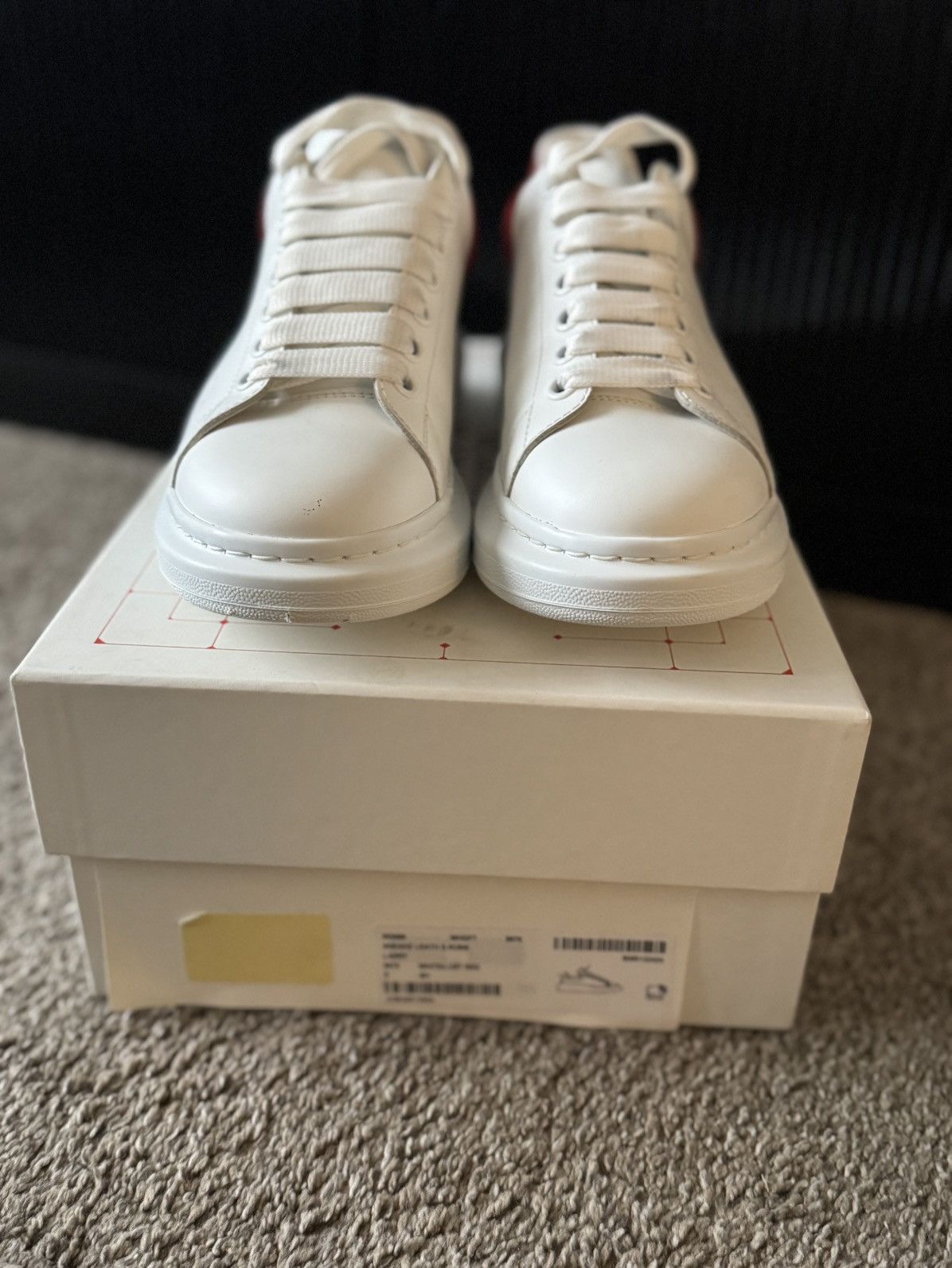 Alexander McQueen Alexander McQueen Oversized Sneakers – White/Red – IT 40.5 Size US 10.5 / IT 40.5 - 9 Thumbnail