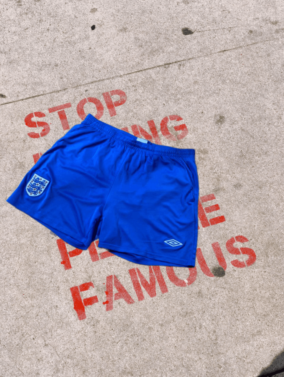 Umbro Vintage Y2K 90s Umbro soccer shorts football Umbro Size US 30 / EU 46 - 1 Thumbnail