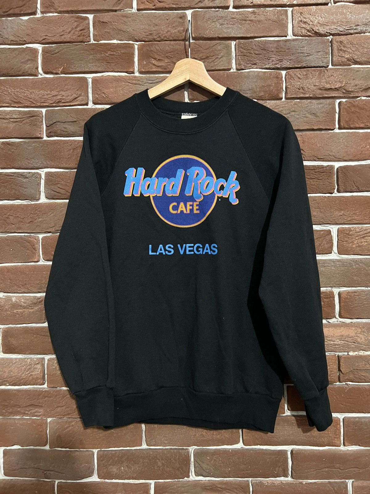Vintage Vintage 80s Hard Rock Cafe Las Vegas Crewneck Sweatshirt Size US M / EU 48-50 / 2 - 1 Thumbnail