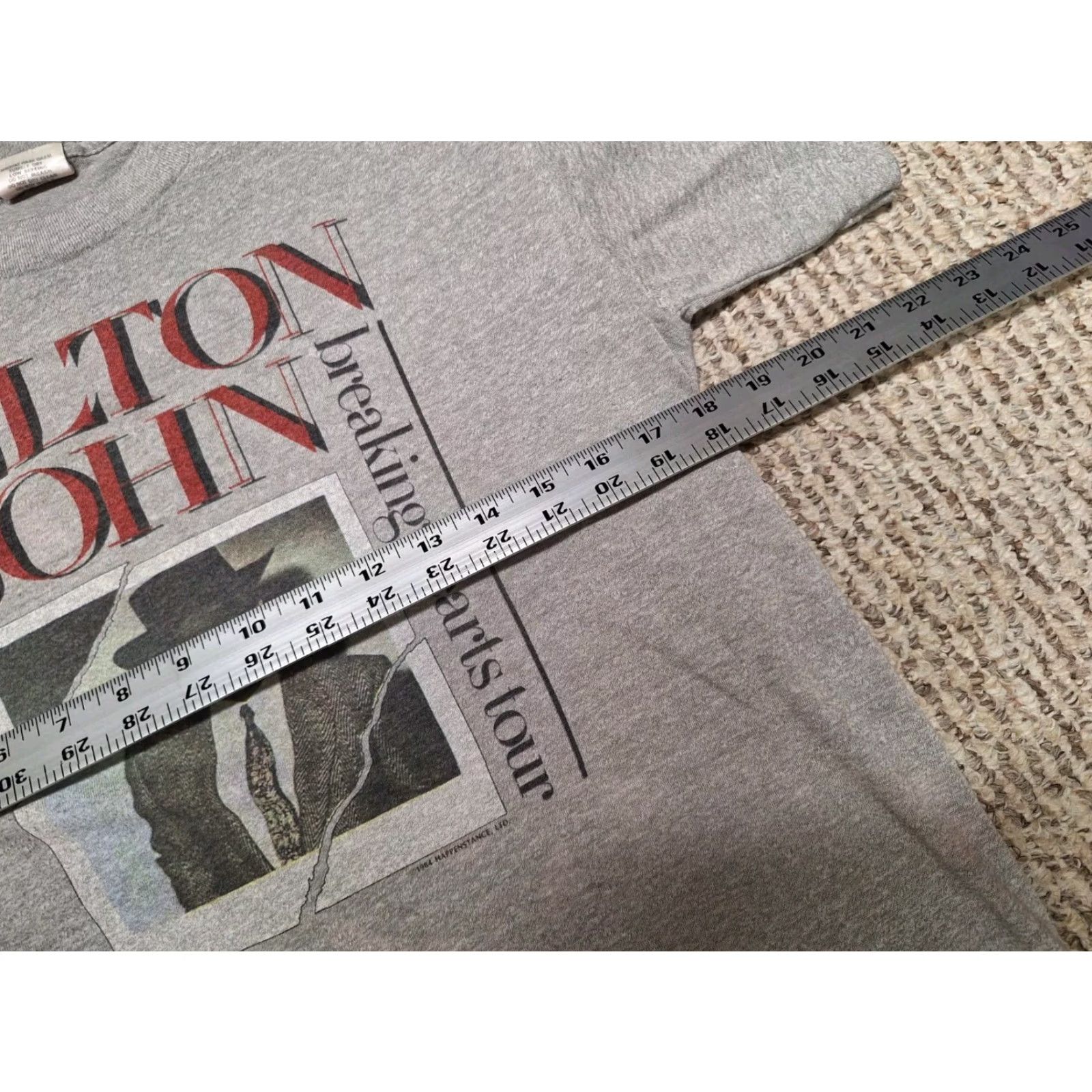 Vintage VINTAGE Elton John Breaking Hearts Tour Piano Band Shirt S/M Men T-Shirt Gray 80s Shirt Mens Size US S / EU 44-46 / 1 - 5 Thumbnail
