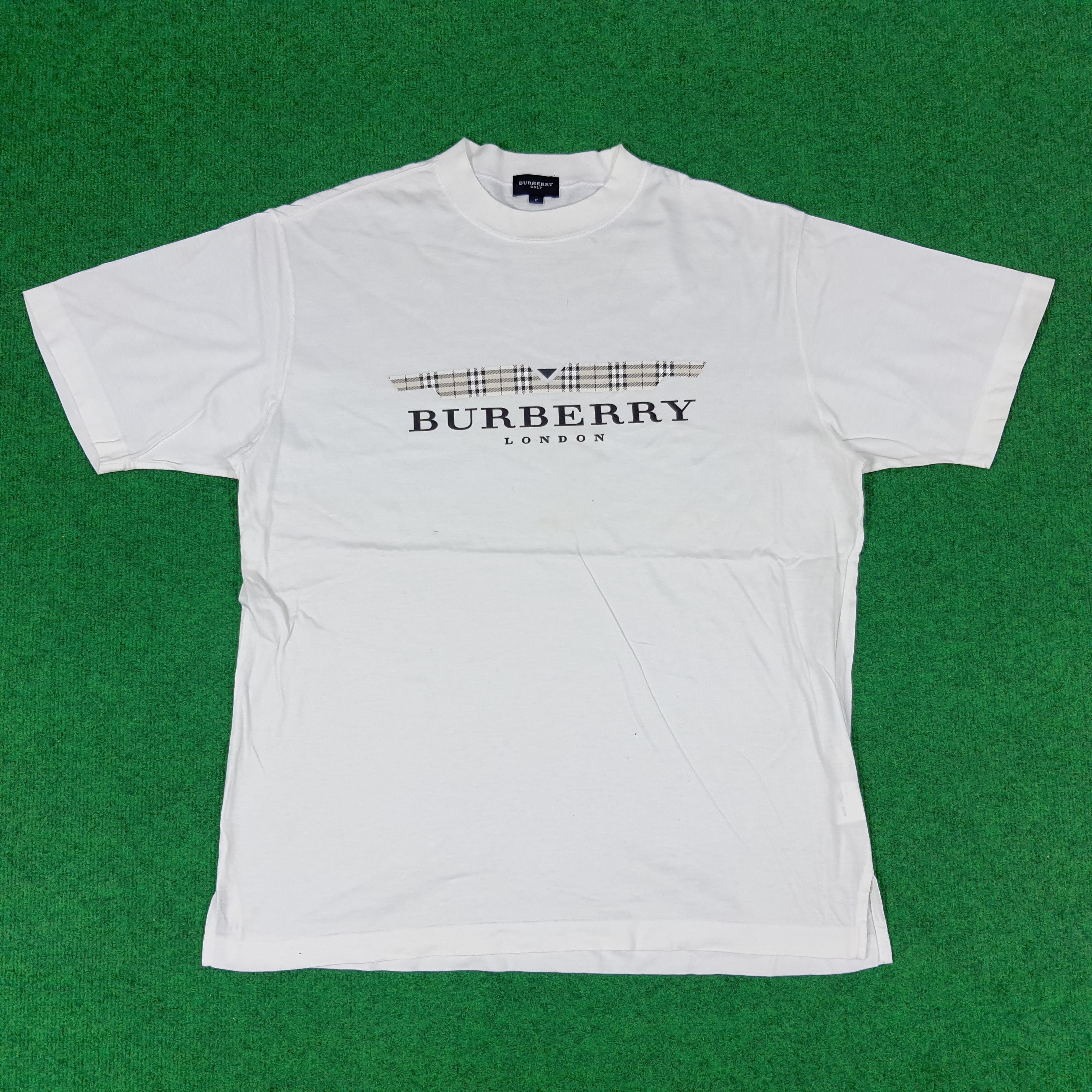 Burberry × Vintage Vintage Burberry Golf Nova Check Tshirt C173N48 Size US L / EU 52-54 / 3 - 1 Thumbnail