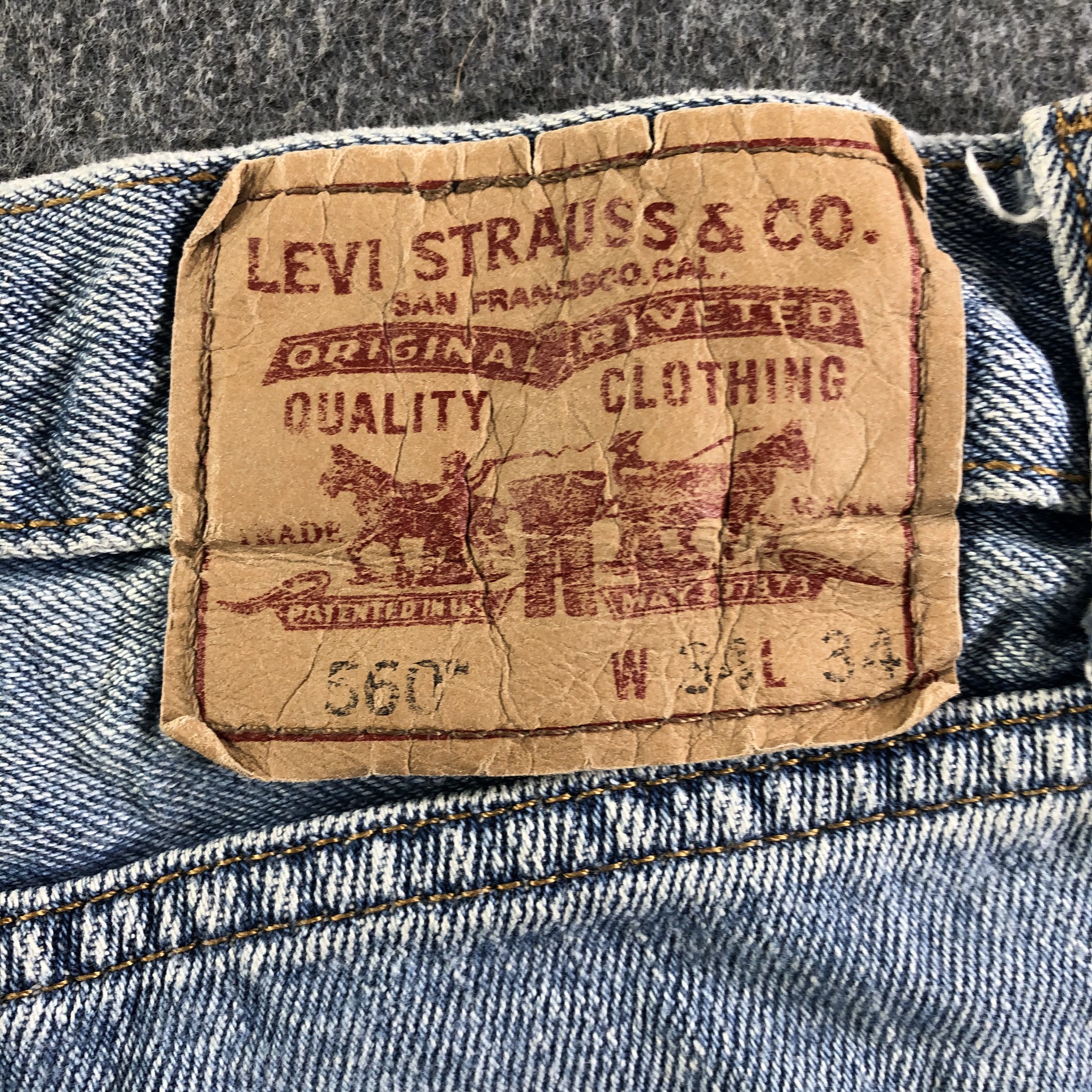 Levi's Vintage Light Wash Levis 560 Jeans-J4101 Size US 35 - 5 Thumbnail