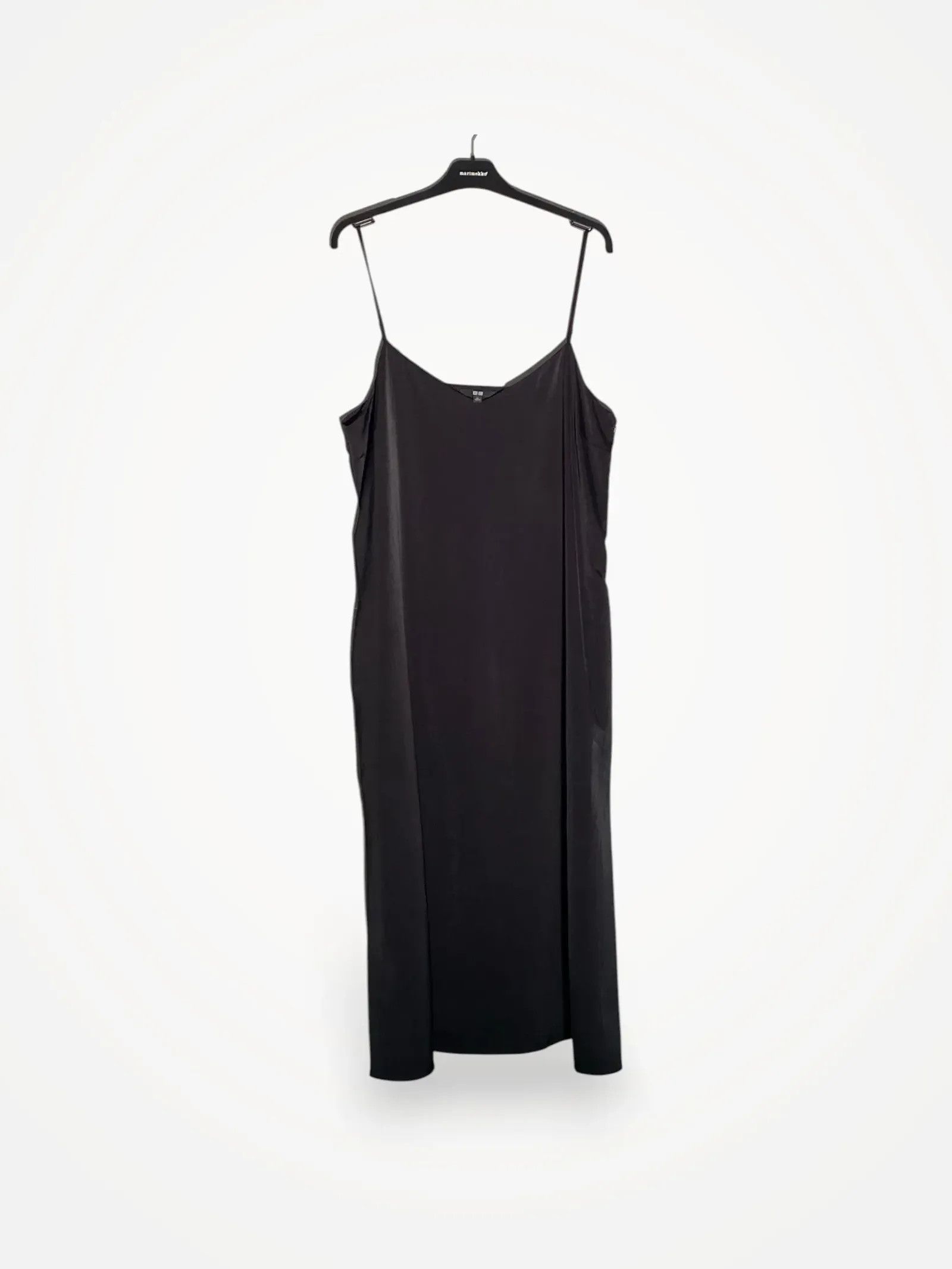 Uniqlo Uniqlo Dress Size XL / US 12-14 / IT 48-50 - 1 Thumbnail