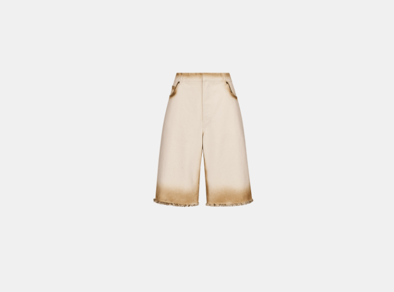 Dior o1w1db11225 422P21 Bermuda Short in Beige Size 30" / US 8 / IT 44 - 1 Thumbnail