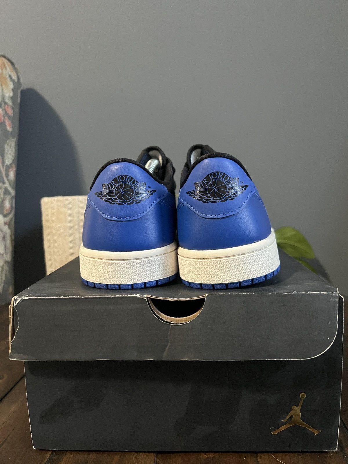 Jordan Brand × Nike Jordan 1 Low - Royal (2015) Size US 10 / EU 43 - 4 Thumbnail