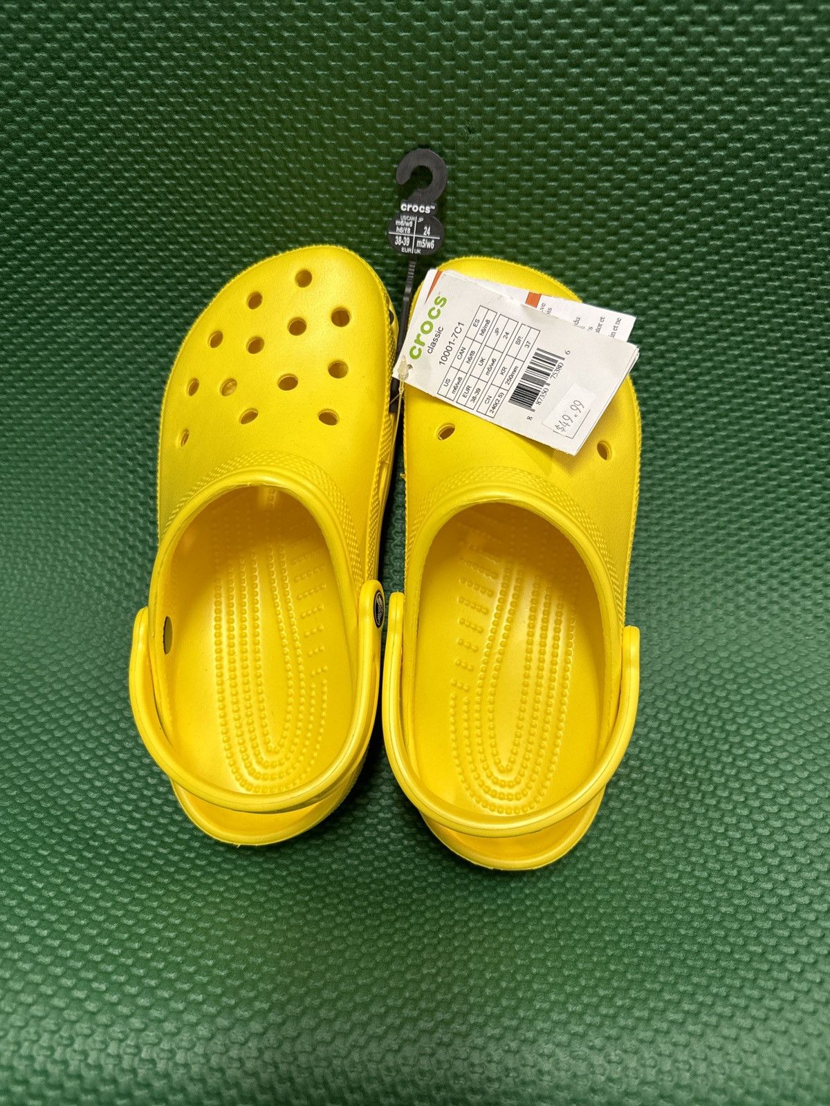 Crocs Crocs Classic Yellow Clogs, Men’s Size 6, Women’s size 8 Size US 6 / EU 39 - 1 Thumbnail