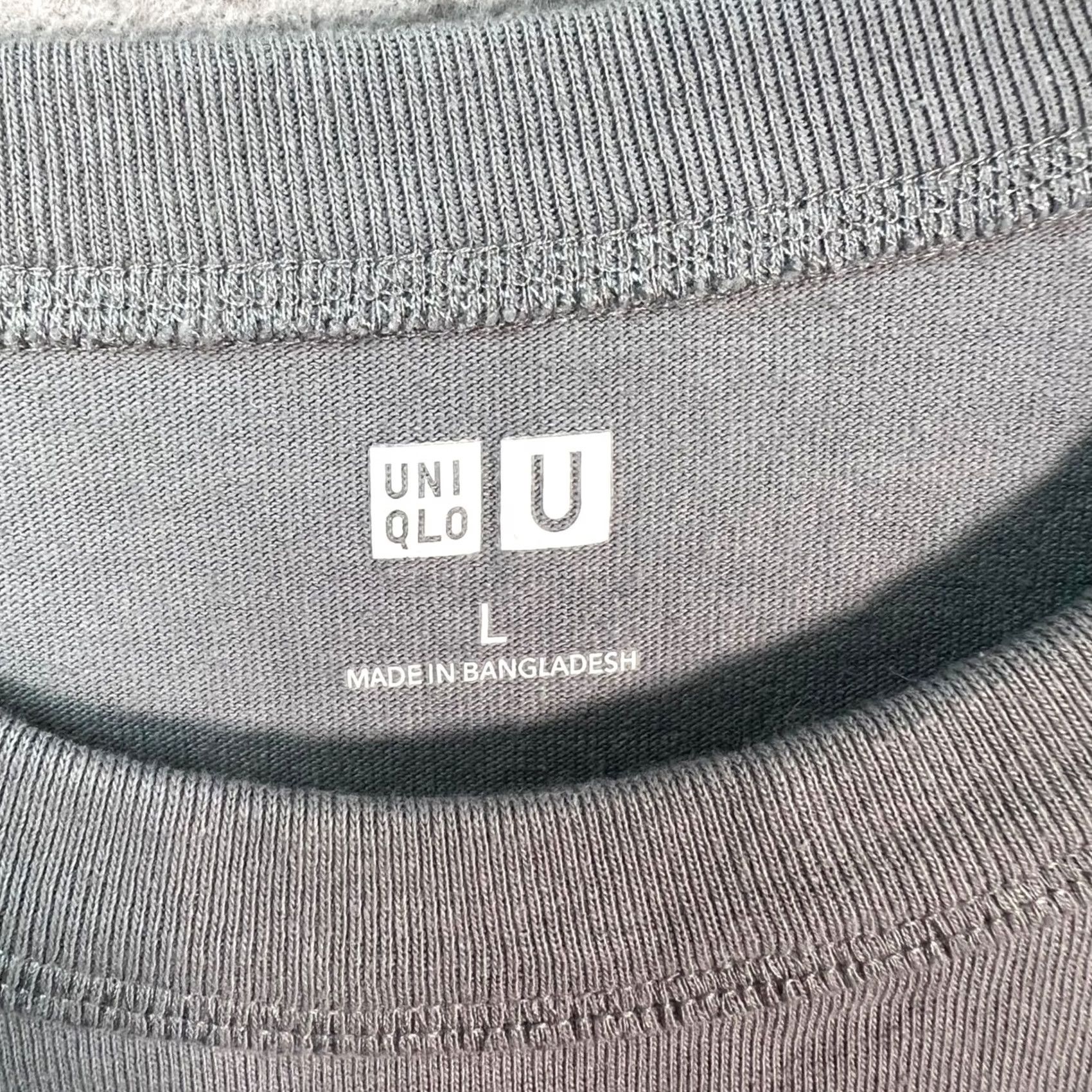Uniqlo VINTAGE Uniqlo U Mens Large Gray Crewneck Short Sleeve T-Shirt Size US L / EU 52-54 / 3 - 3 Thumbnail