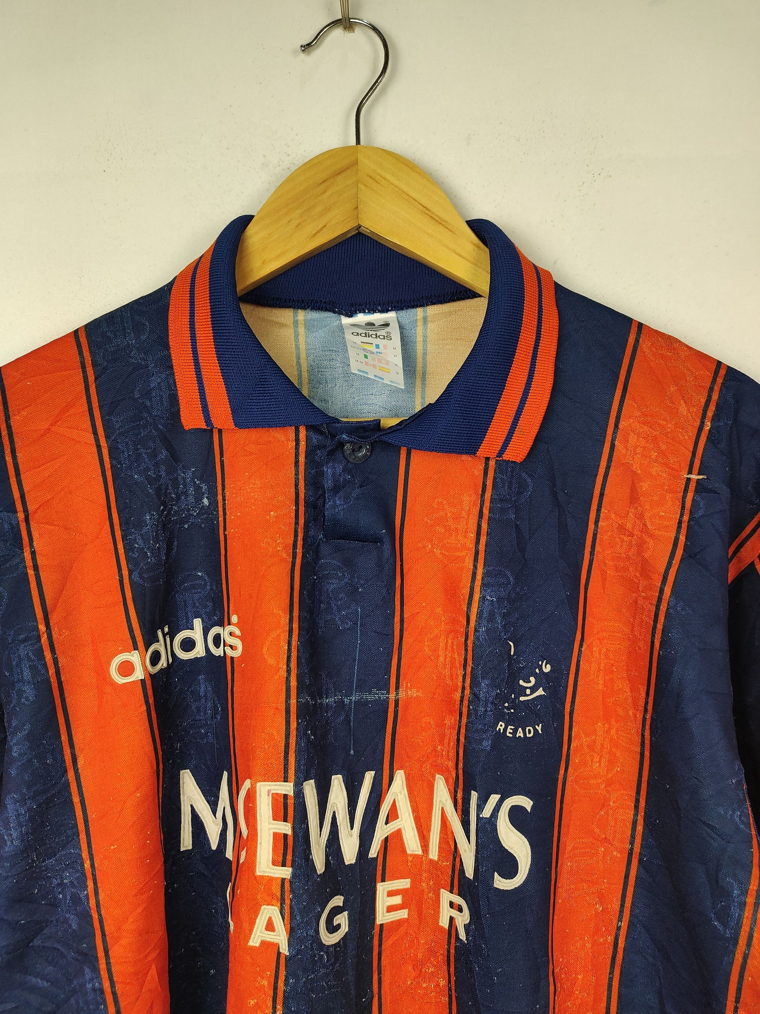 Vintage Vintage Distressed 1993/1994 Glasgow Rangers Football Club Size US M / EU 48-50 / 2 - 2 Thumbnail
