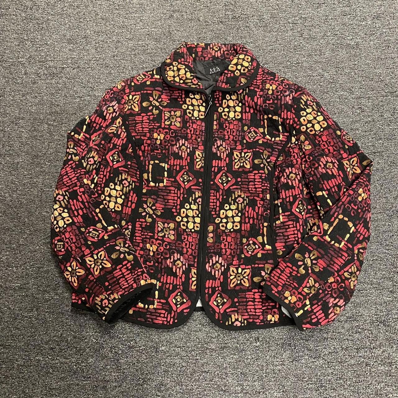 Designer Tribal/Geometric Type Collared Quiled Light Jacket Size M / US 6-8 / IT 42-44 - 2 Thumbnail