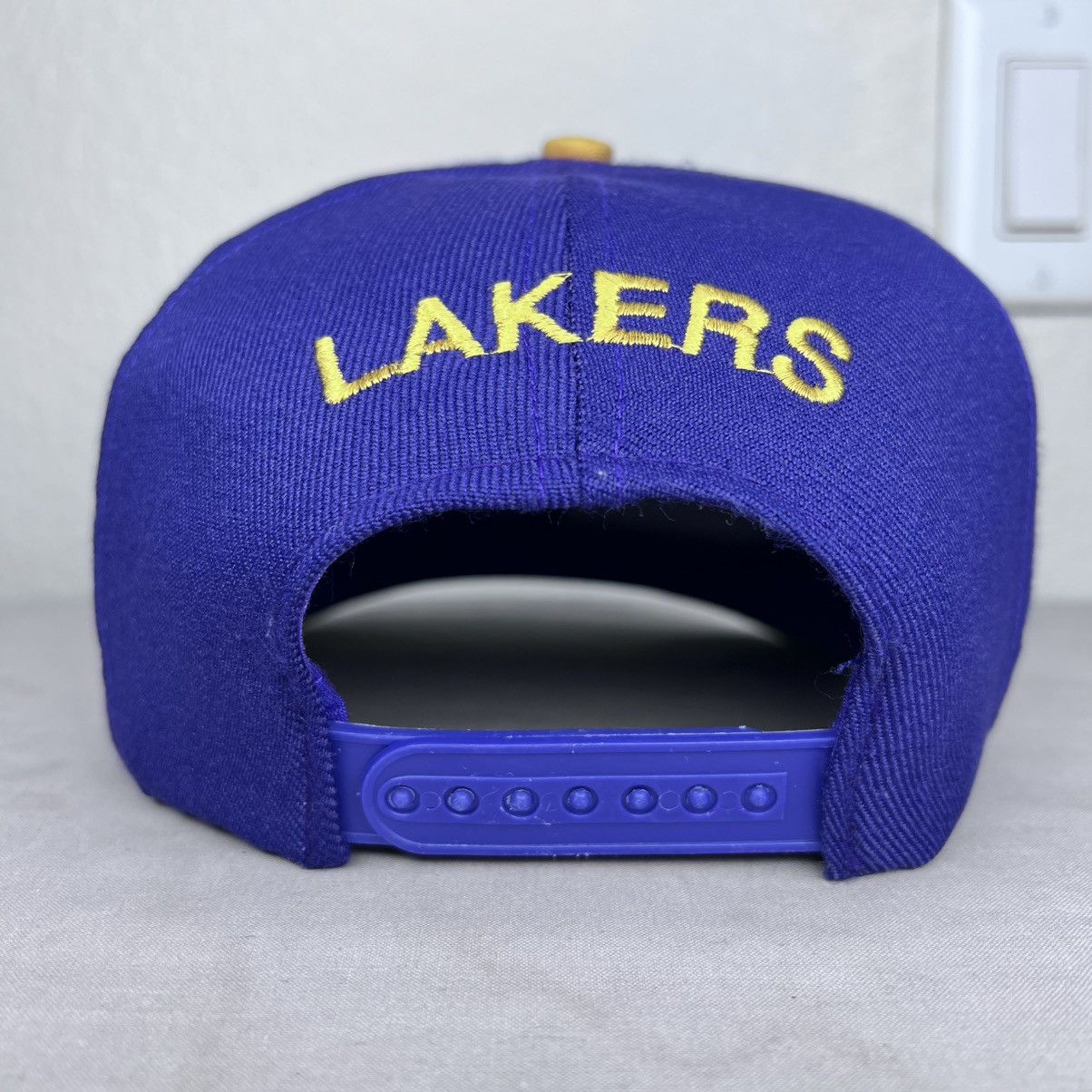NBA Vintage 90s NBA Los Angeles Lakers AJD Embroidered Snapback Size ONE SIZE - 5 Thumbnail