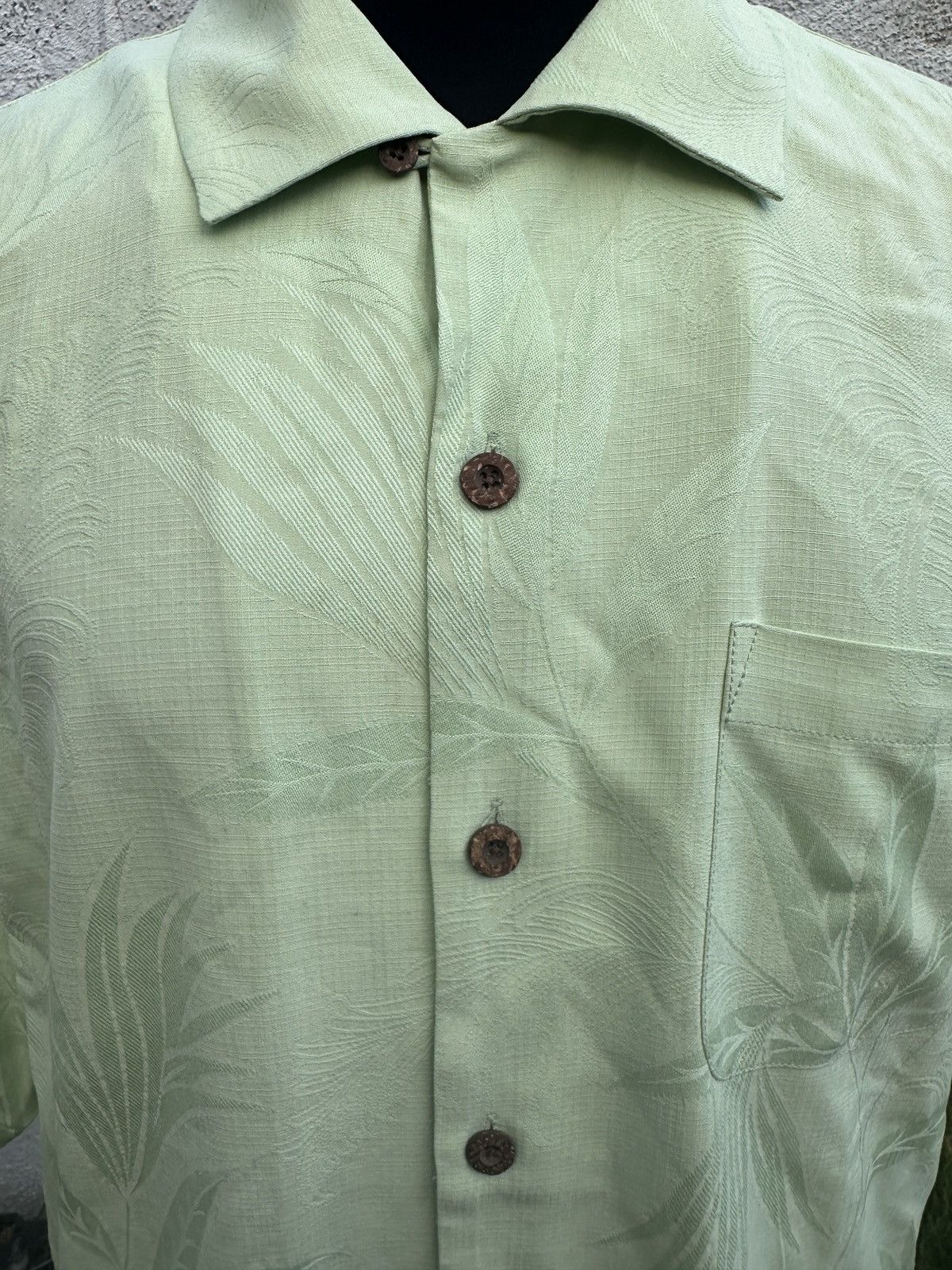 Tommy Bahama PreOwned Tommy Bahama Green Hawaiian Print Men's L Size US L / EU 52-54 / 3 - 3 Thumbnail