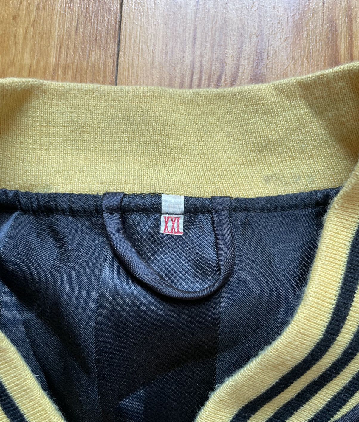 Other Vintage 90S Borussia Dortmund BVB Football Bomber Jacket Size US XXL / EU 58 / 5 - 11 Thumbnail