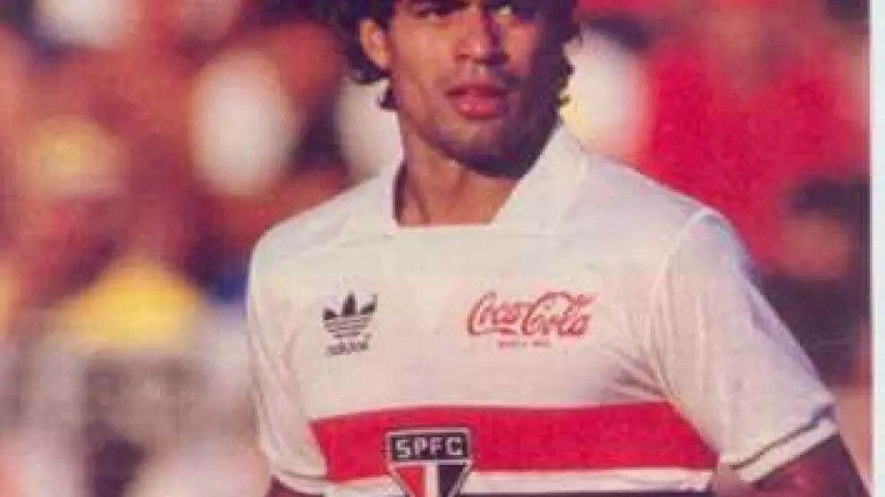 Adidas × Vintage VINTAGE 1989 SAO PAULO HOME SPFC BRAZIL SOCCER JERSEY Size US L / EU 52-54 / 3 - 24 Thumbnail