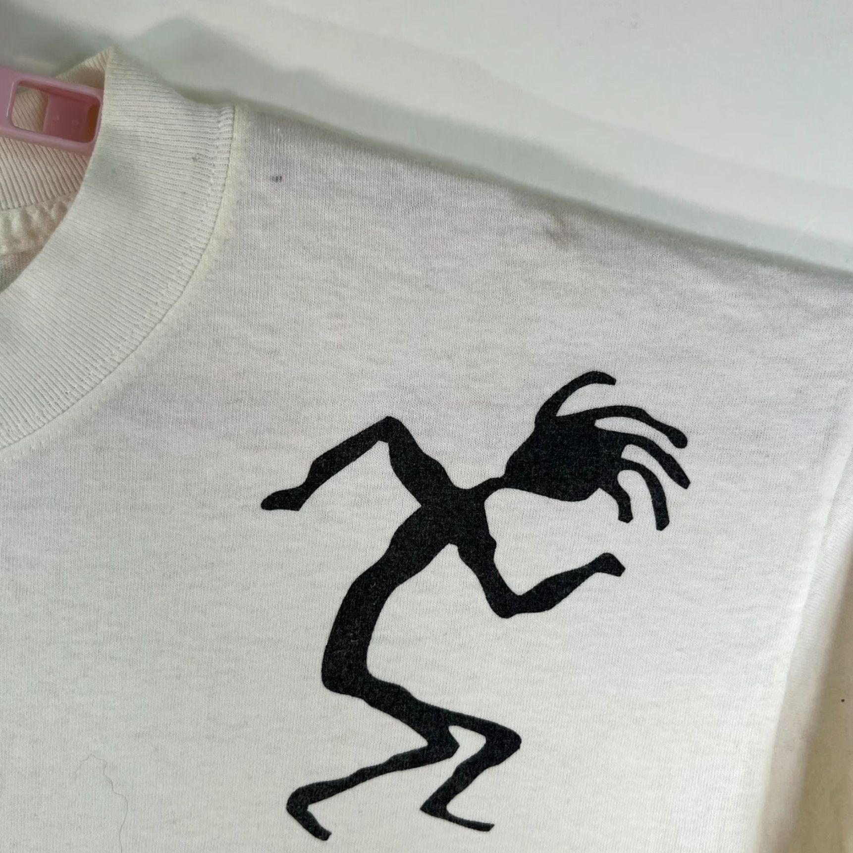 Vintage Malibu Graphic T-Shirt Adult Large White Beach Theme Mens Size US L / EU 52-54 / 3 - 3 Thumbnail
