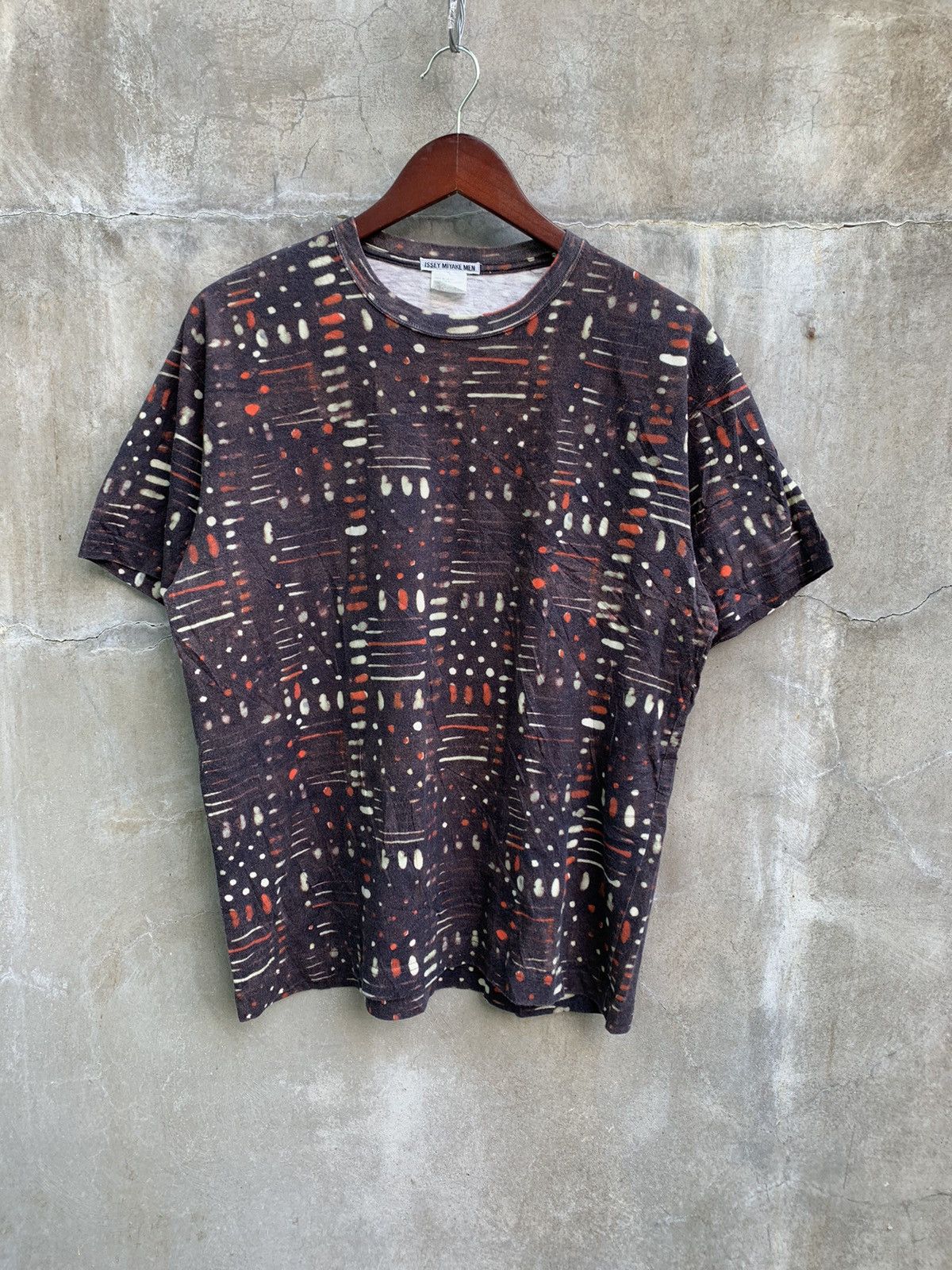 Issey Miyake Graphic Tee Size US L / EU 52-54 / 3 - 1 Thumbnail