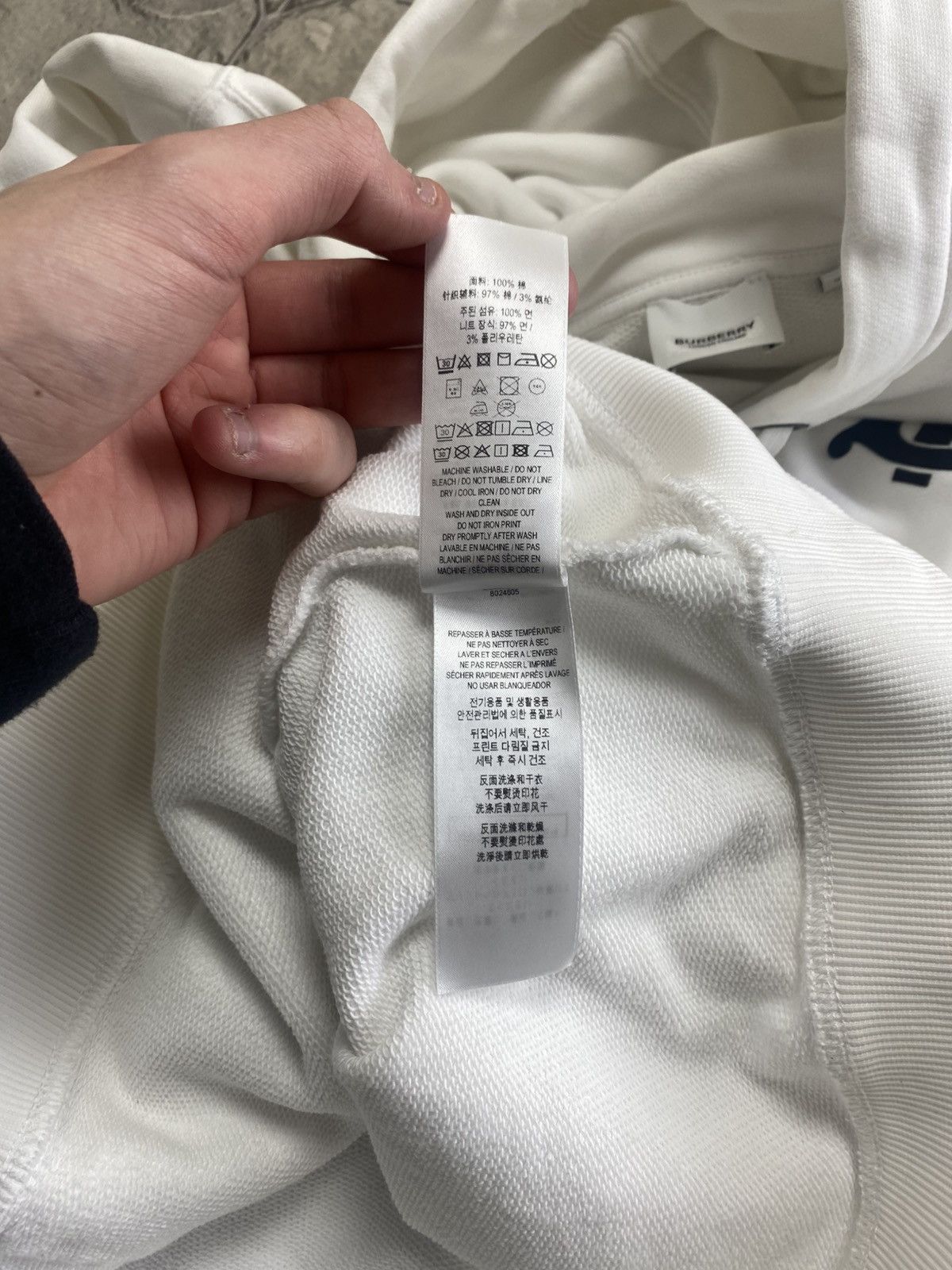 Burberry Burberry hoodie Big Logo Size US M / EU 48-50 / 2 - 10 Thumbnail