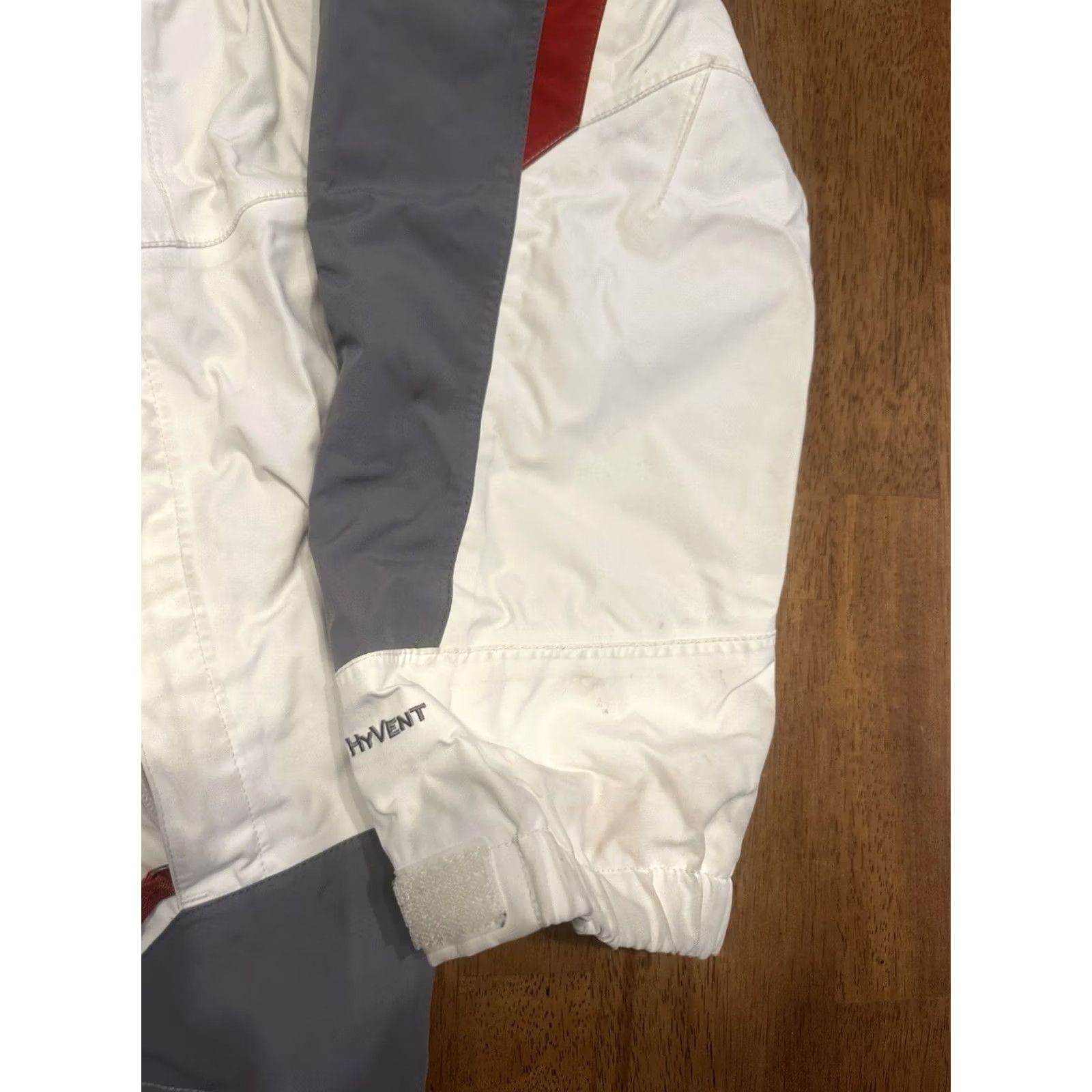The North Face The North Face Hyvent Jacket Men XL Tri Tone Outdoors Ski Rain Hooded Red Regular Nylon Solid Mens Jacket Size US XL / EU 56 / 4 - 2 Thumbnail
