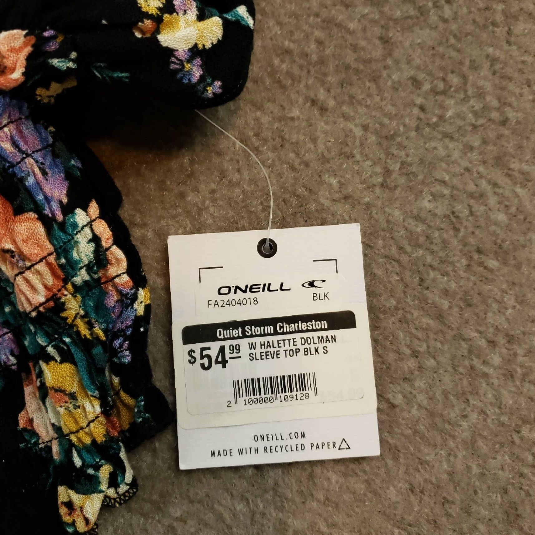 O'Neill VINTAGE O'Neill Top Womens Small Black Floral Sleeveless V-Neck Ruffles Smocked Nec Size S / US 4 / IT 40 - 5 Thumbnail
