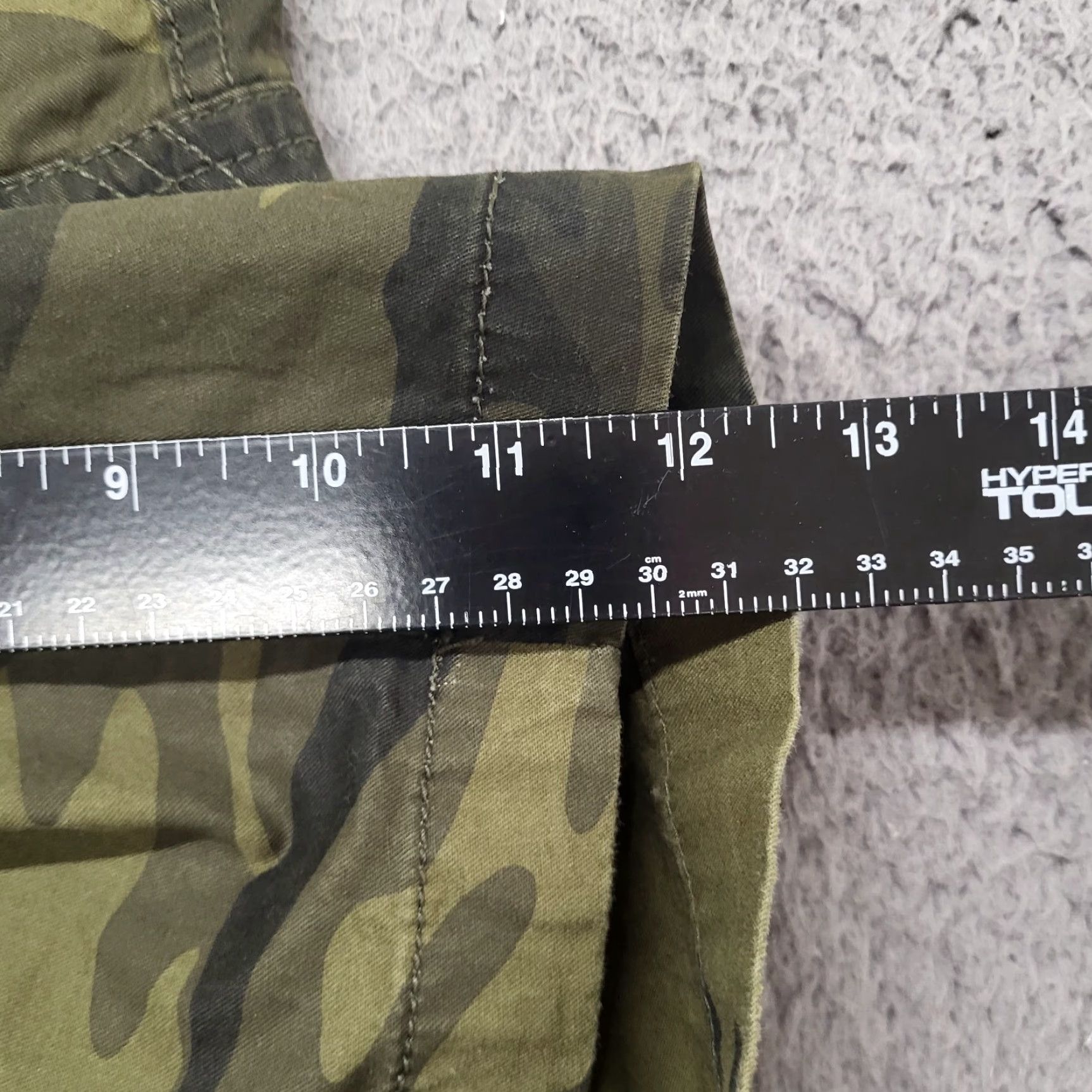 Vintage Free Planet Shorts Men Size 38 Camouflage Cotton Cargo Pockets Hiking Fishing Casual Travel Outdoors 90s? Size US 38 / EU 54 - 7 Thumbnail