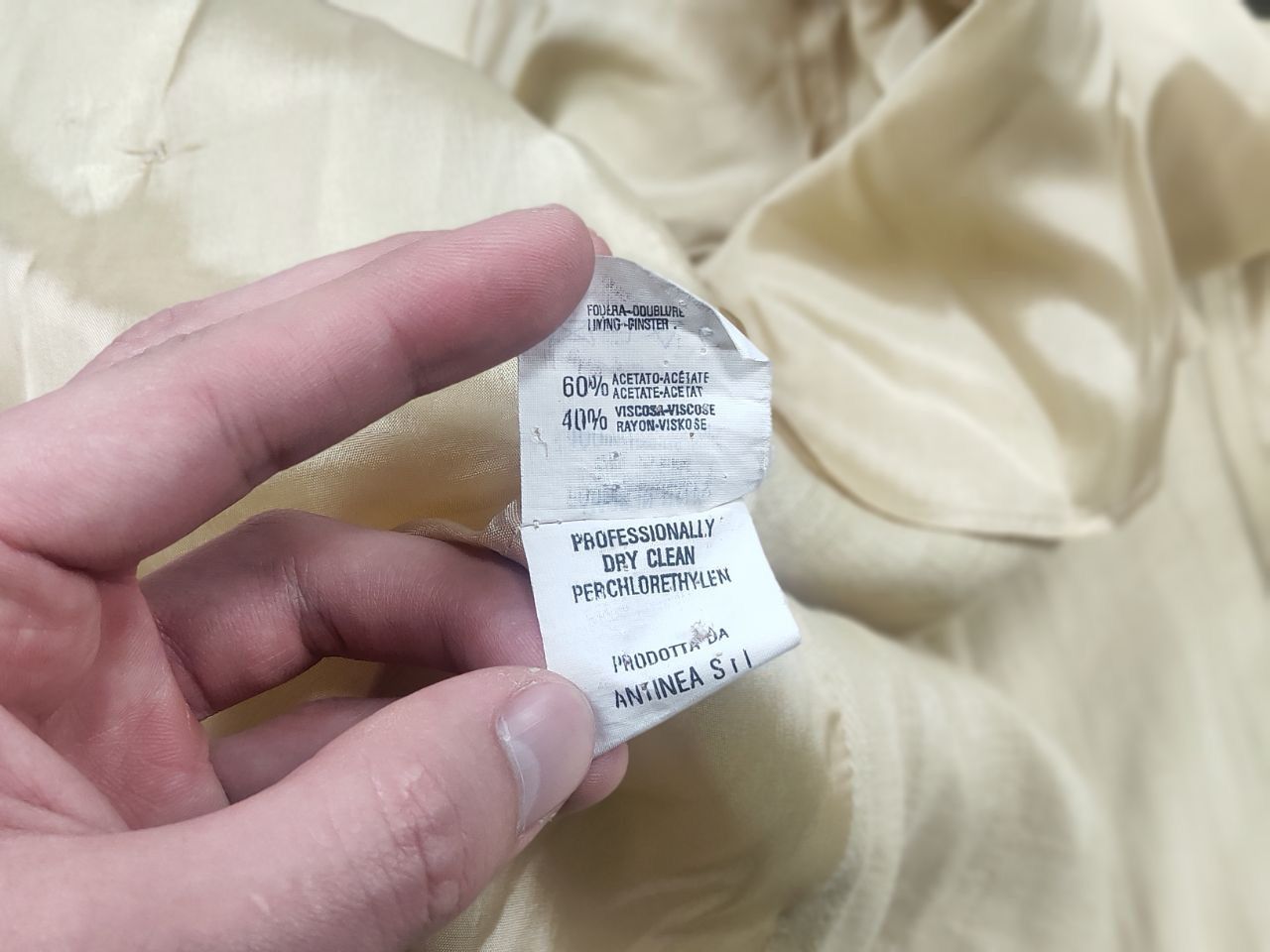Emporio Armani Vintage Emporio Armani Linen Beige and V-neck Blazed Jacket Size M / US 6-8 / IT 42-44 - 17 Thumbnail