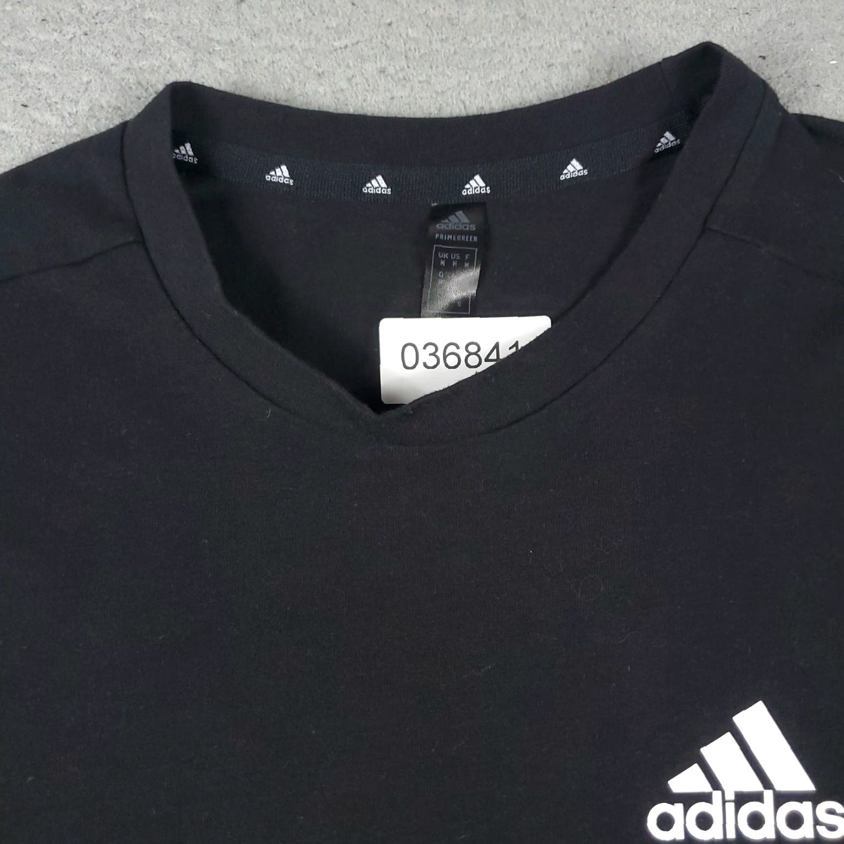 Adidas Adidas T-Shirt Mens Medium Black Logo Short Sleeve Crew Neck Cotton Blend Logo Graphic Casual Adult Shirt Mens M Black Adidas Size US M / EU 48-50 / 2 - 3 Thumbnail