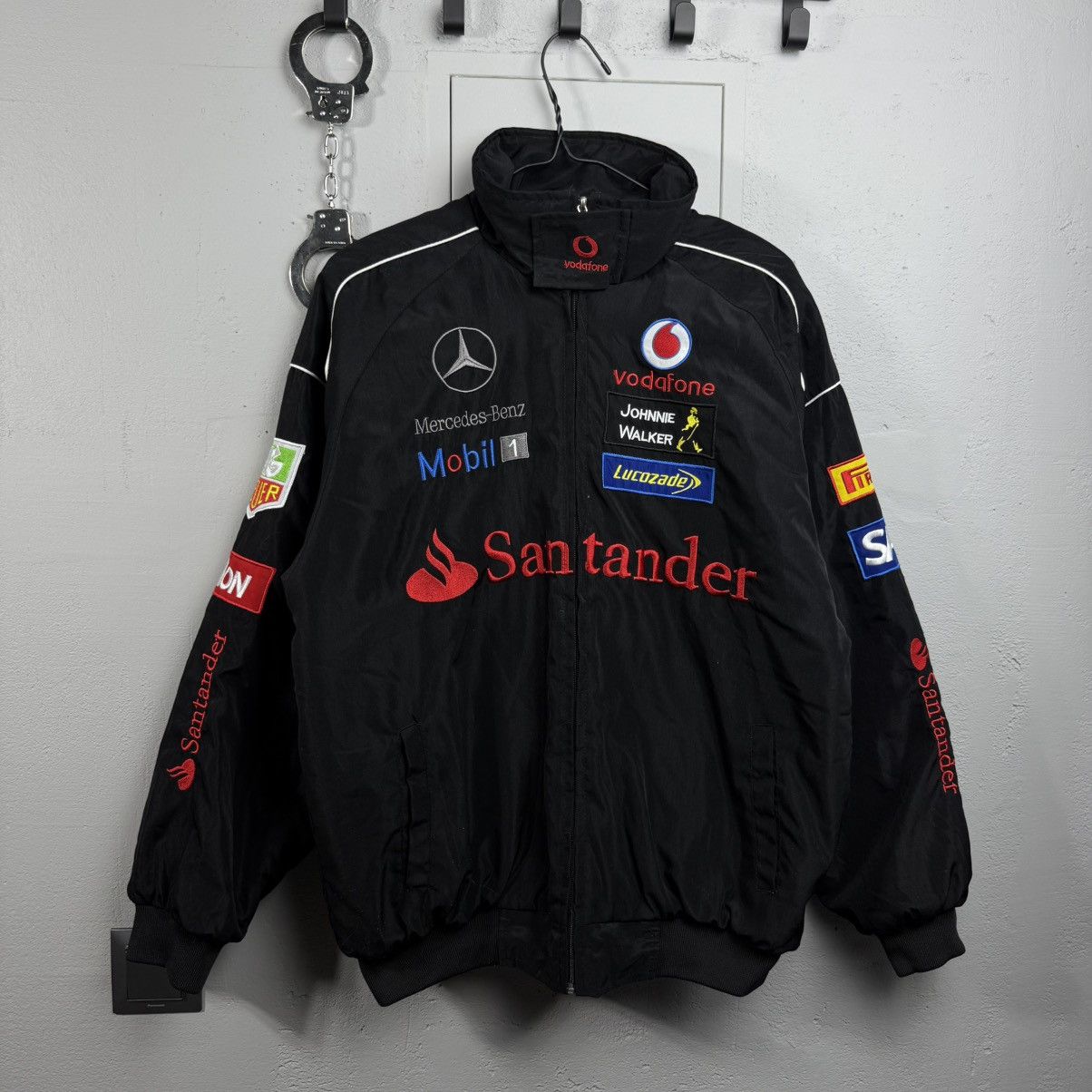 Mercedes-Benz Vintage Mercedes benz Vodafone Racing Jaclet Size US L / EU 52-54 / 3 - 1 Thumbnail