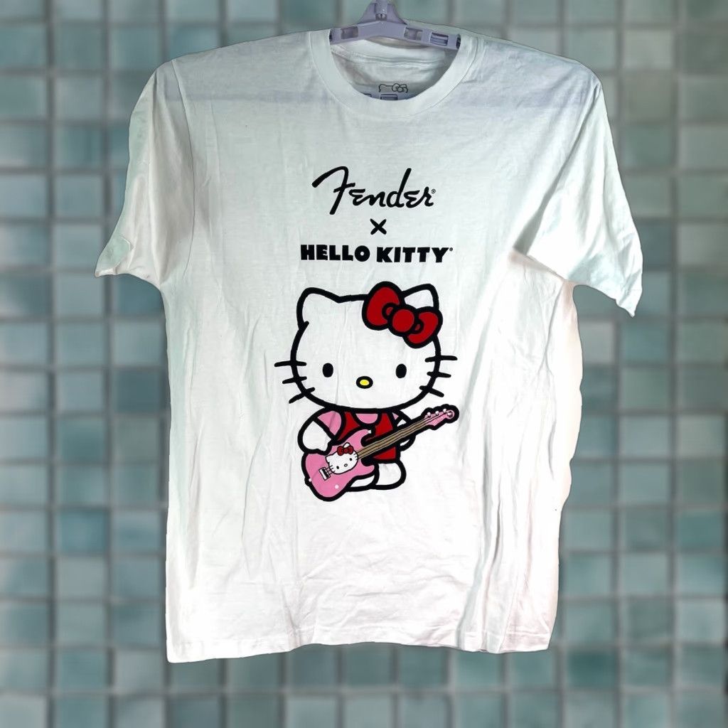 Fender Fender Hello Kitty Limited Edition White SZ S Shirt Unisex Adults Graphic Print Size US S / EU 44-46 / 1 - 1 Thumbnail