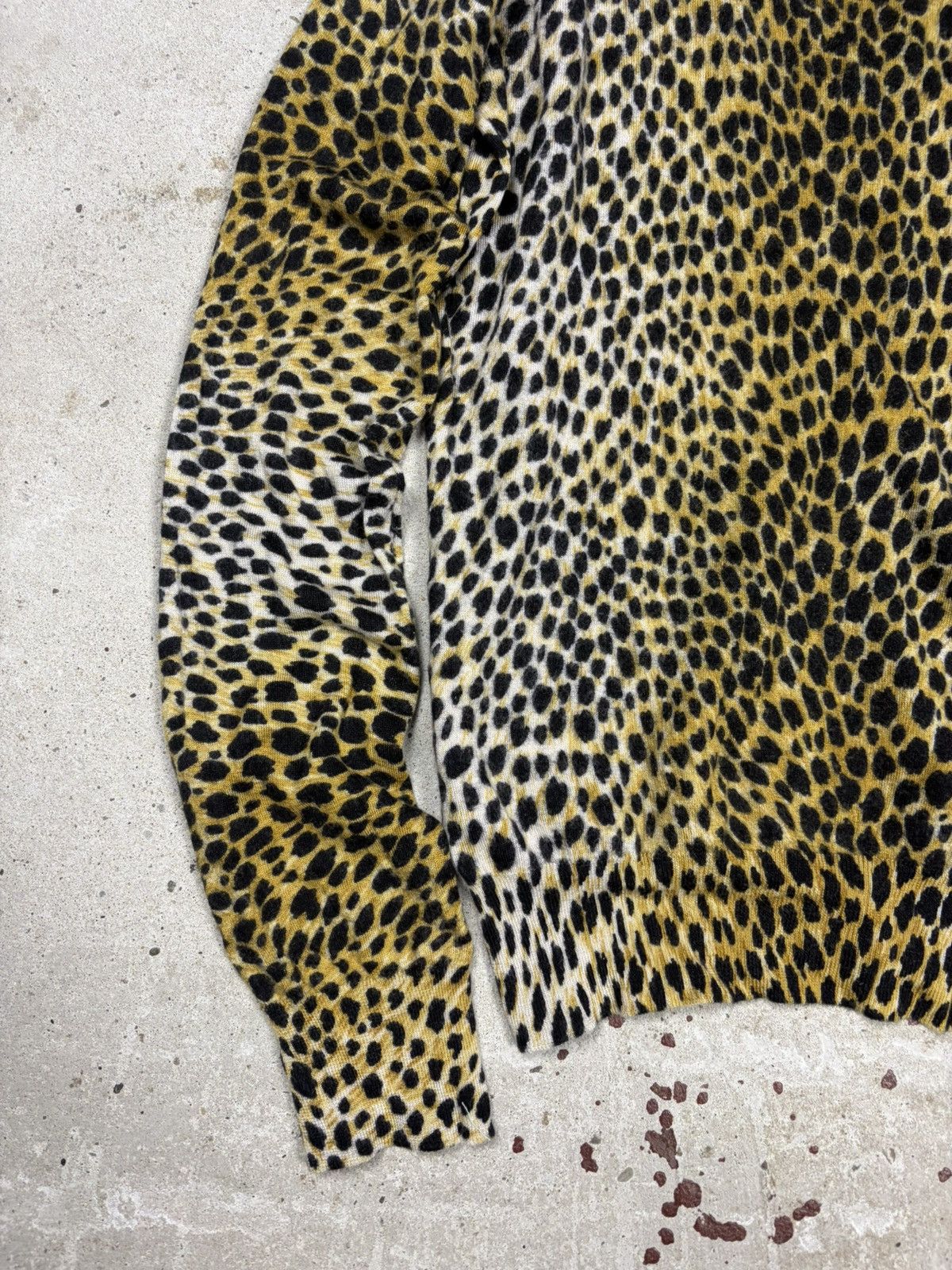 Dolce & Gabbana Vintage 2000s Dolce & Gabbana Leopard Print Cashmere Sweater Size S / US 4 / IT 40 - 12 Thumbnail