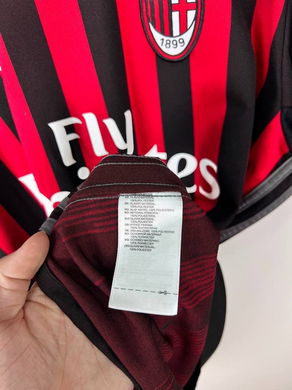 Adidas Milan Adidas 2016 Harry jersey t-shirts size L Size US L / EU 52-54 / 3 - 4 Thumbnail