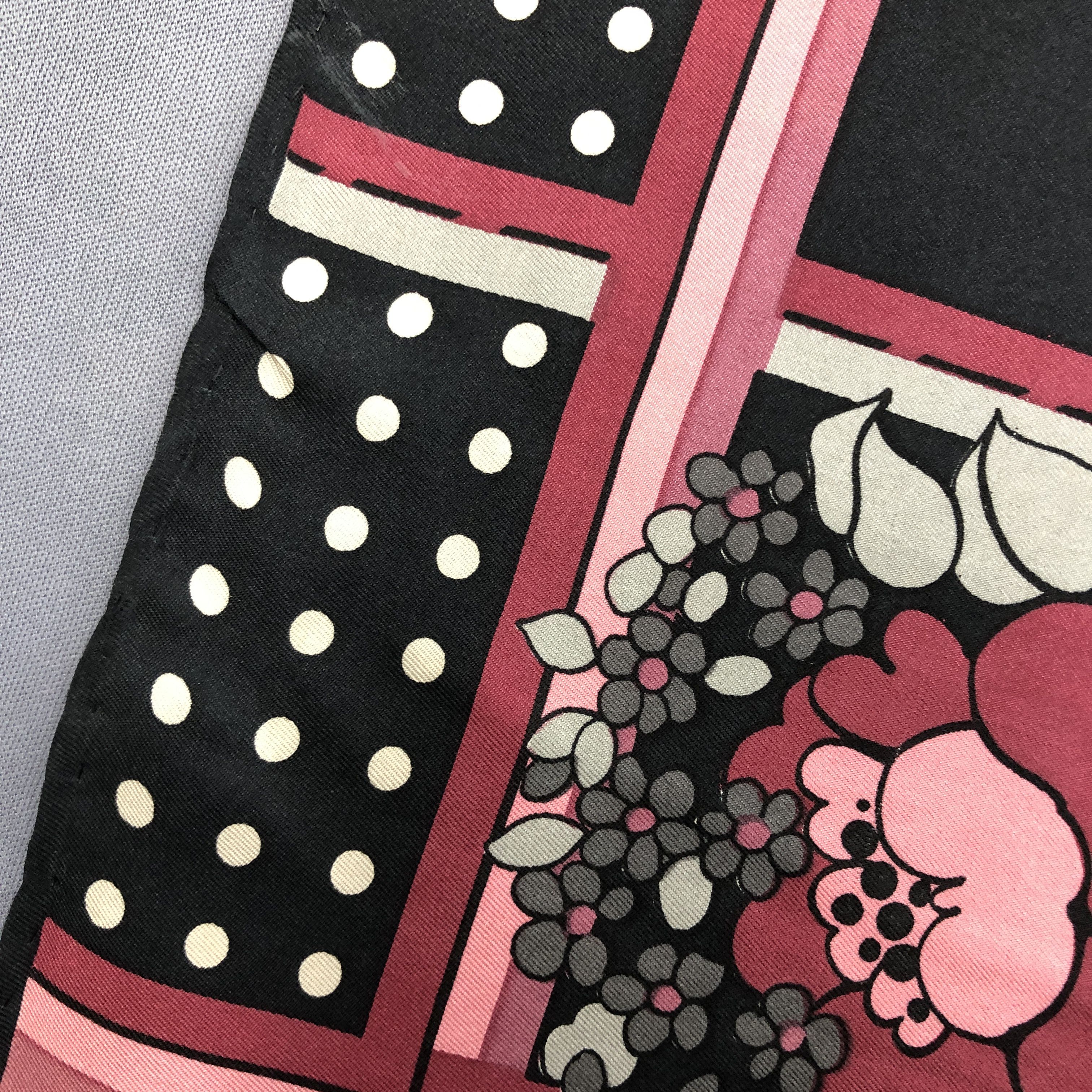 Emanuel Ungaro × Vintage Vintage Emanuel Ungaro SILK Scarf Twill Stole Wraps Scarves Size ONE SIZE - 10 Thumbnail