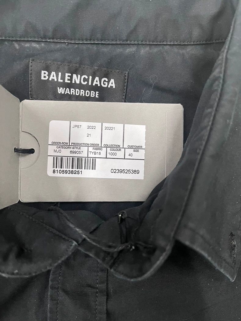 Balenciaga Balenciaga Bat short sleeve shirt 2503-Nextarrow Size US XXS / EU 40 - 4 Thumbnail