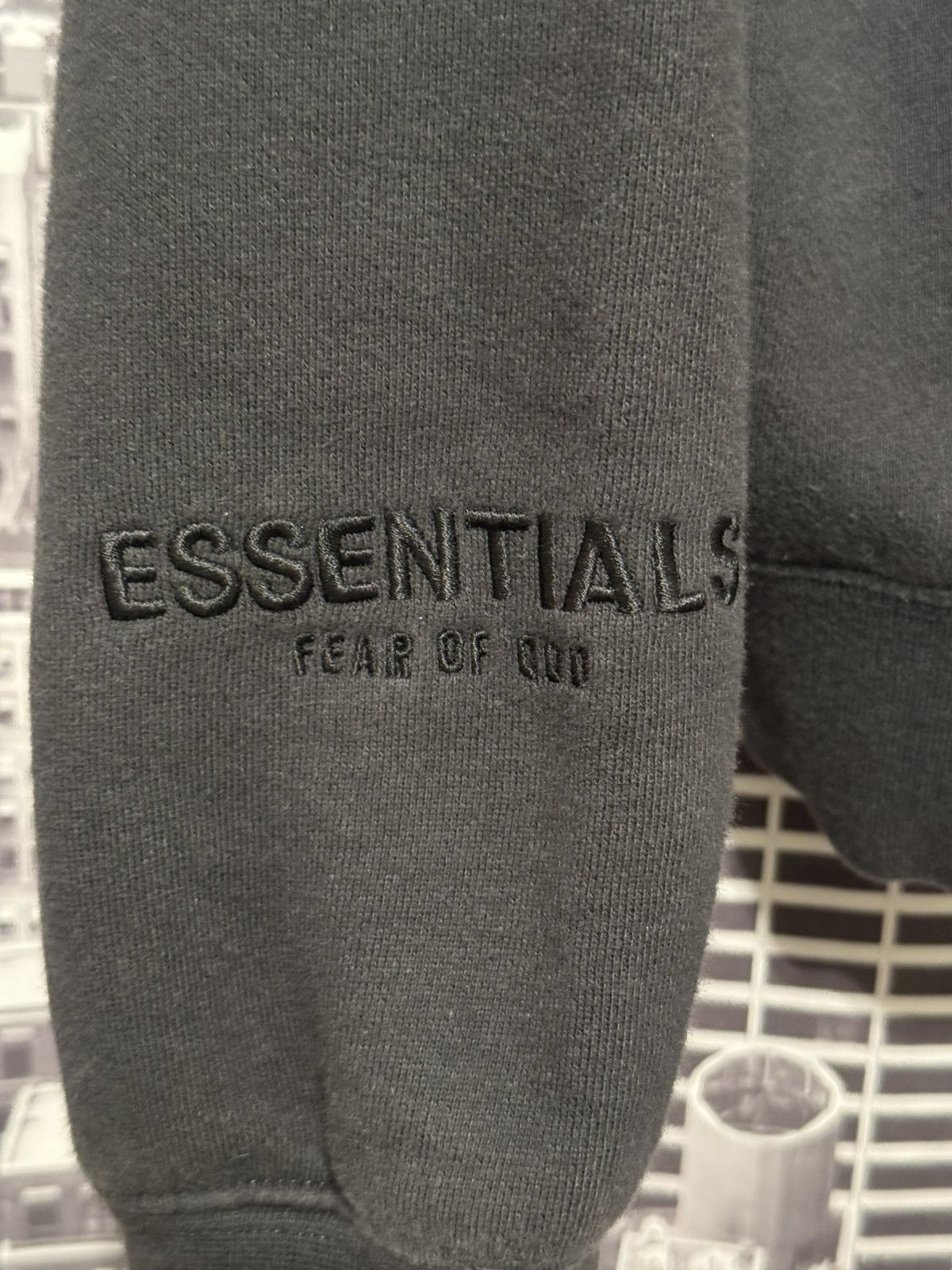 Fear of God Fear of God Essentials FW19 3M Graphic Hoodie Black SZ S💥 Size US S / EU 44-46 / 1 - 6 Thumbnail