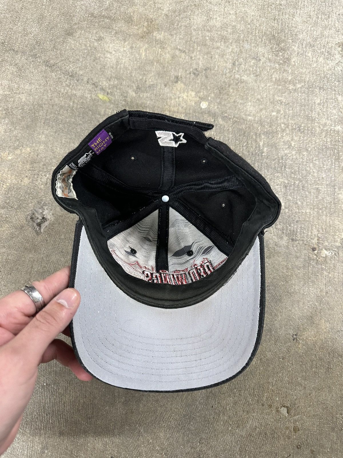 NHL × Starter × Vintage Vintage 90s Starter Detroit Red Wings Strapback OSFA Size ONE SIZE - 7 Thumbnail