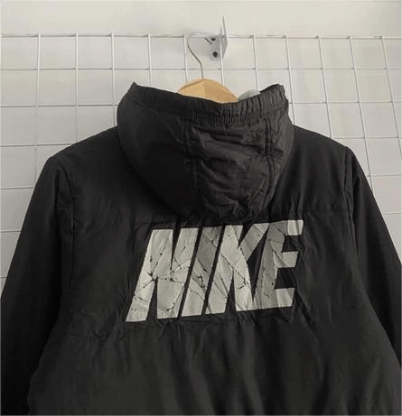 Nike Nike Coat Big Logo Jacket Size US L / EU 52-54 / 3 - 1 Thumbnail