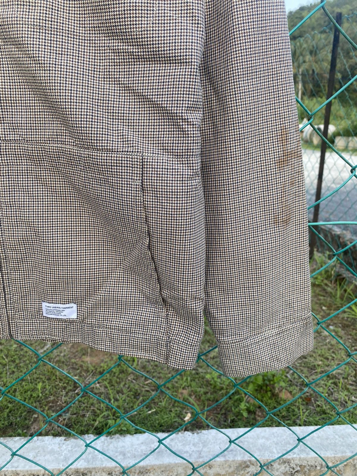Neighborhood Neighborhood Type Urban/Garment Houndstooth Jacket Size US M / EU 48-50 / 2 - 7 Thumbnail
