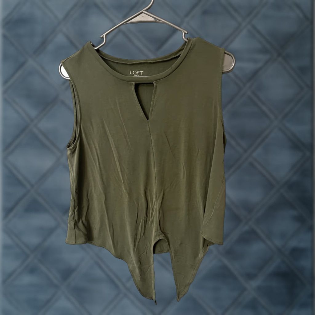 Loft Loft Shirt Womens Medium Green Tie Front Casual Size M / US 6-8 / IT 42-44 - 1 Thumbnail