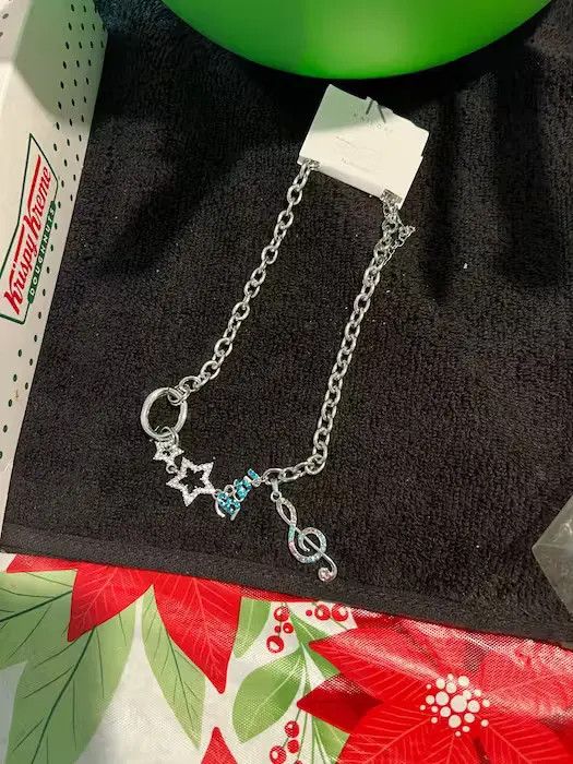 Jewelry Elegant Shiny Star Notes Pendant Necklace Size ONE SIZE - 4 Thumbnail